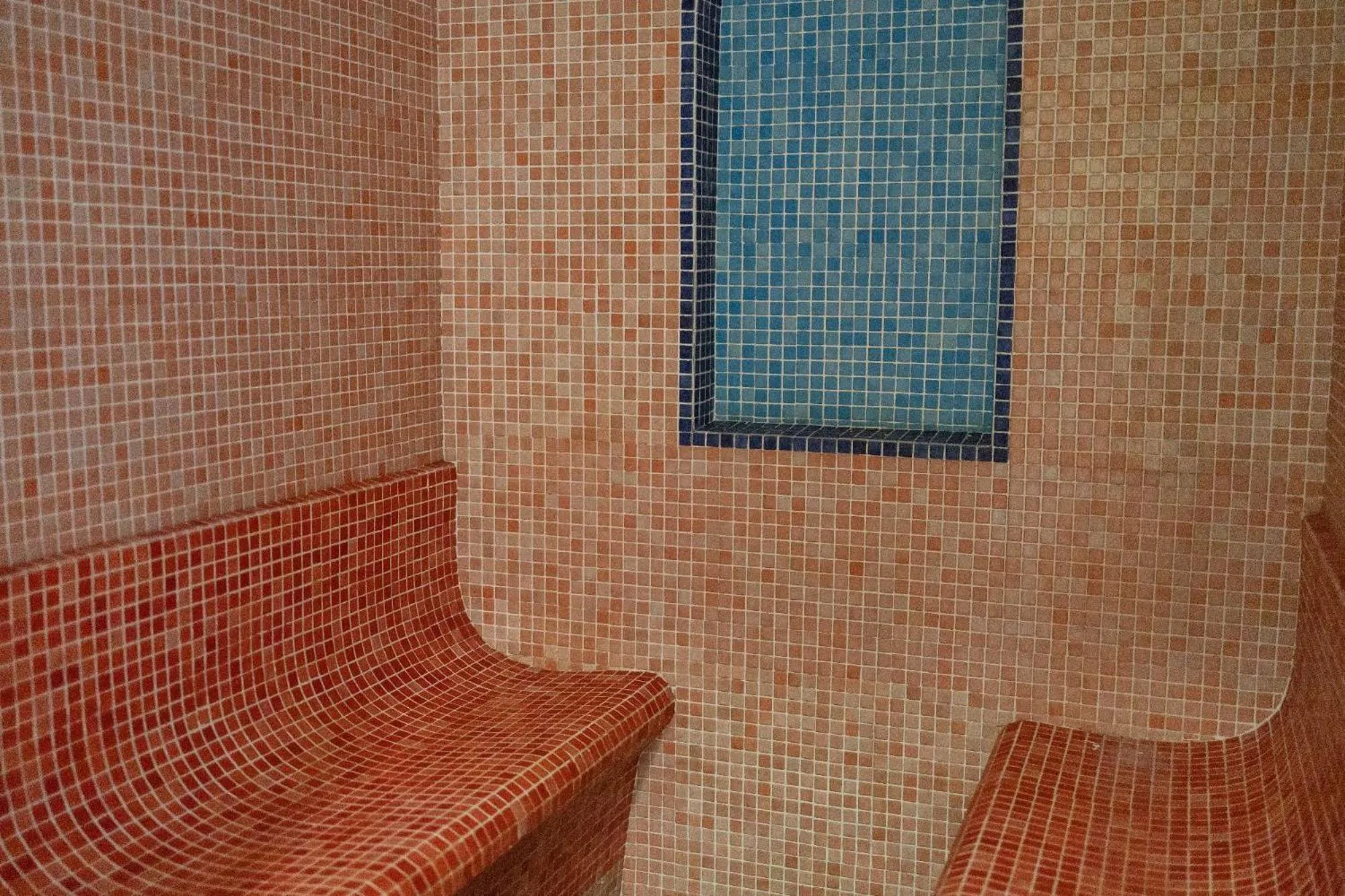 Hot Spring Bath in Hotel Royal Terme