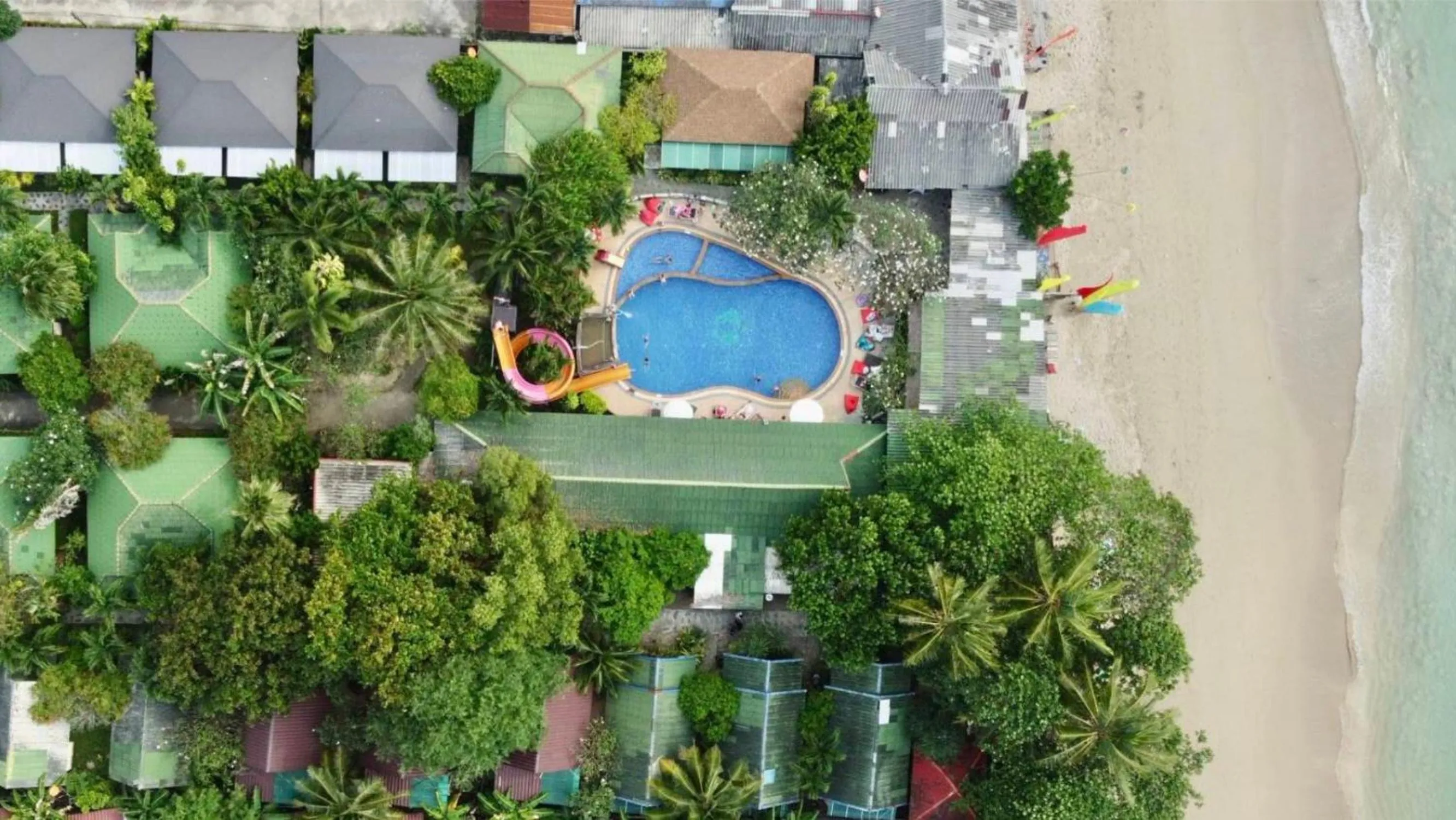 Natural landscape in Lanta Riviera Beach Resort