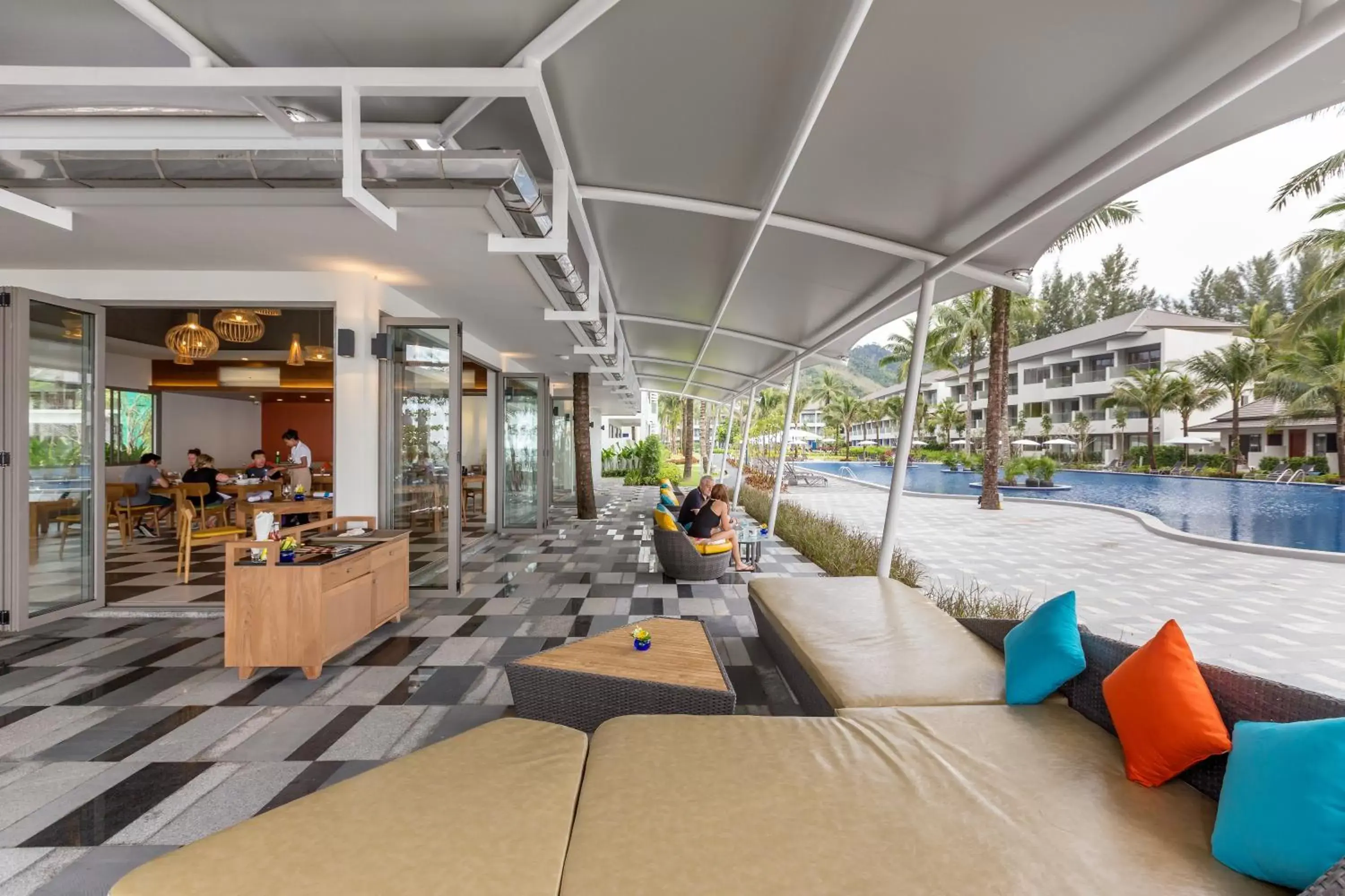 Restaurant/places to eat in X10 Khaolak Resort Restaurant/places to eat in X10 Khaolak Resort