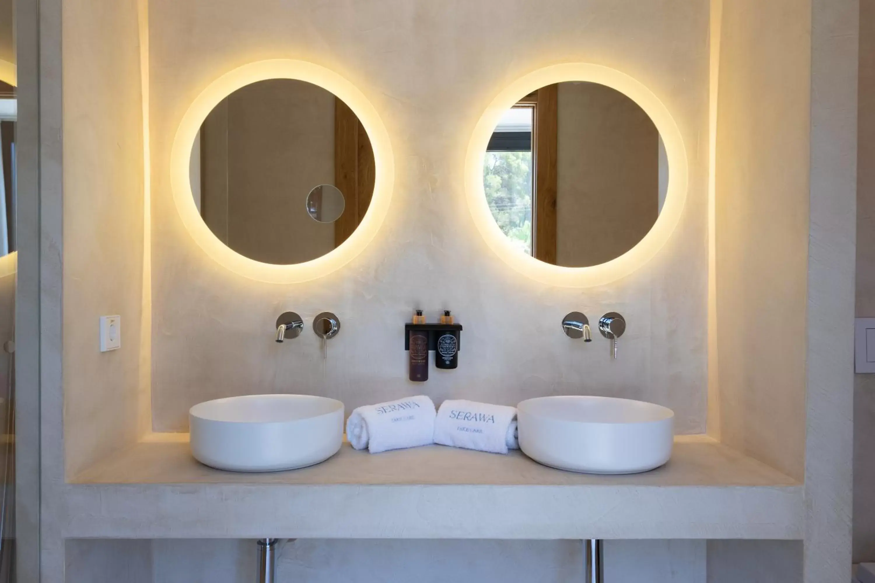 Bathroom in Hotel Serawa Moraira