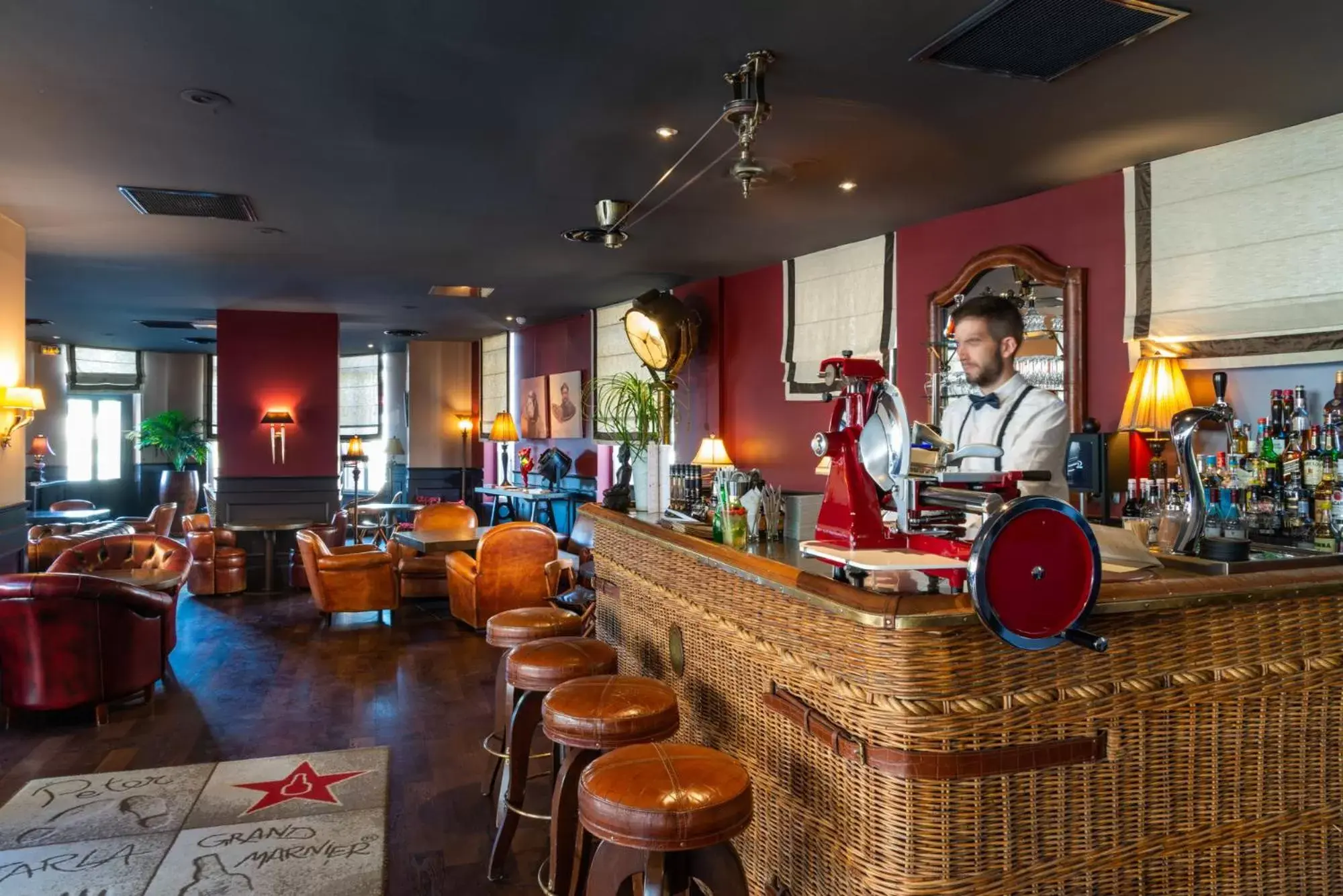 Lounge or bar in Royal Emeraude Dinard - MGallery