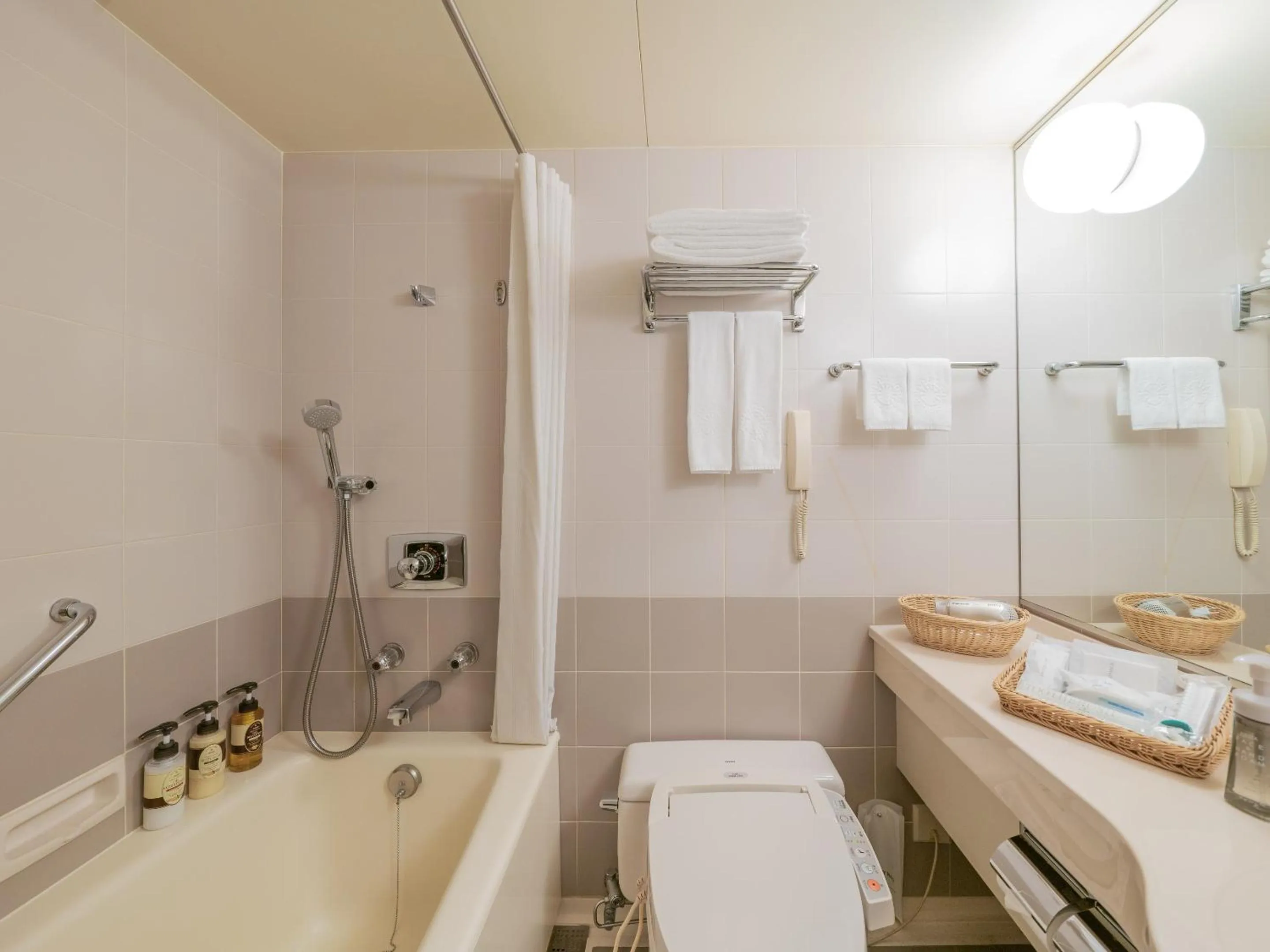 Bathroom in Keio Plaza Hotel Hachioji