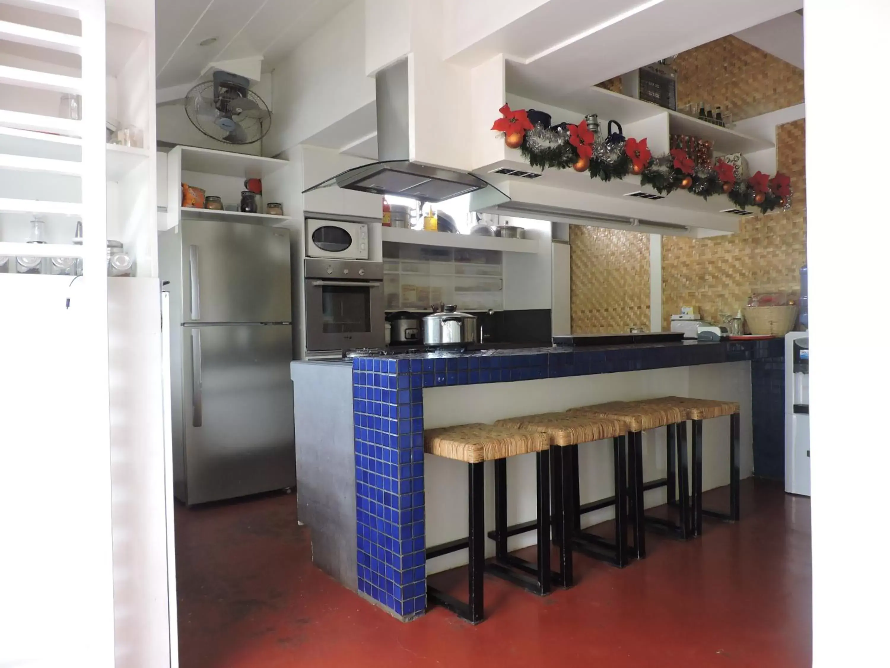 Kitchen or kitchenette, Kitchen/Kitchenette in Orange Mangrove Pension House