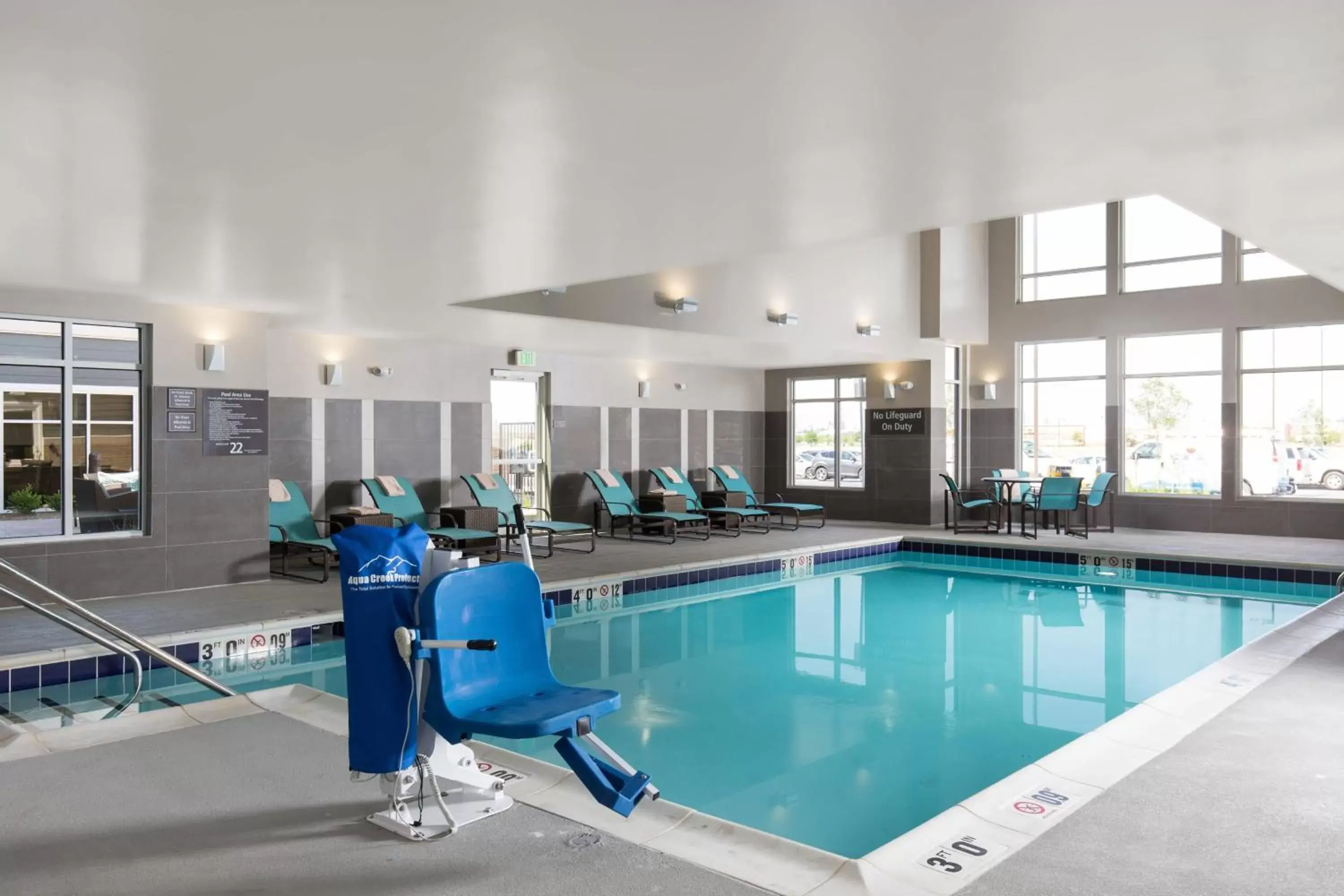 Swimming Pool in Residence Inn by Marriott Denver Central Park