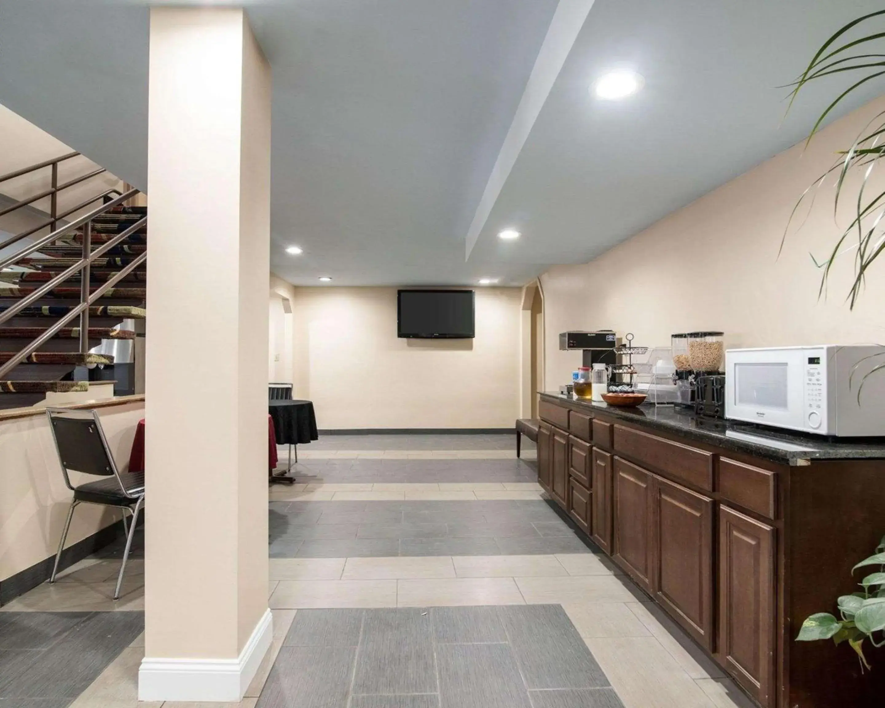 Restaurant/places to eat in Rodeway Inn Restaurant/places to eat in Rodeway Inn