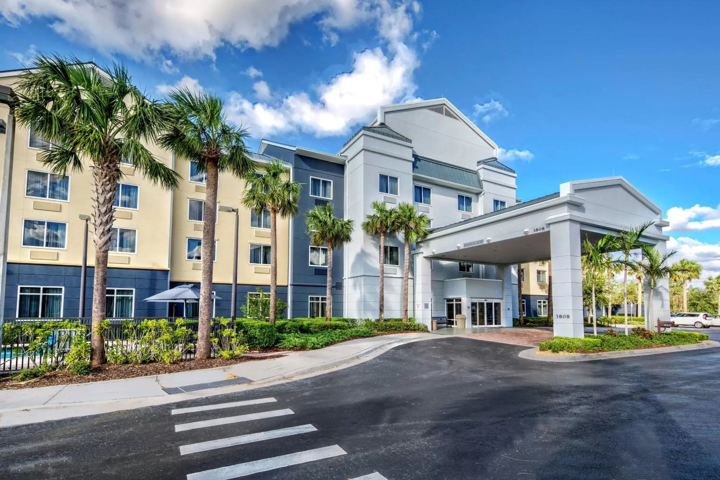 Property Building in Fairfield Inn and Suites by Marriott Naples