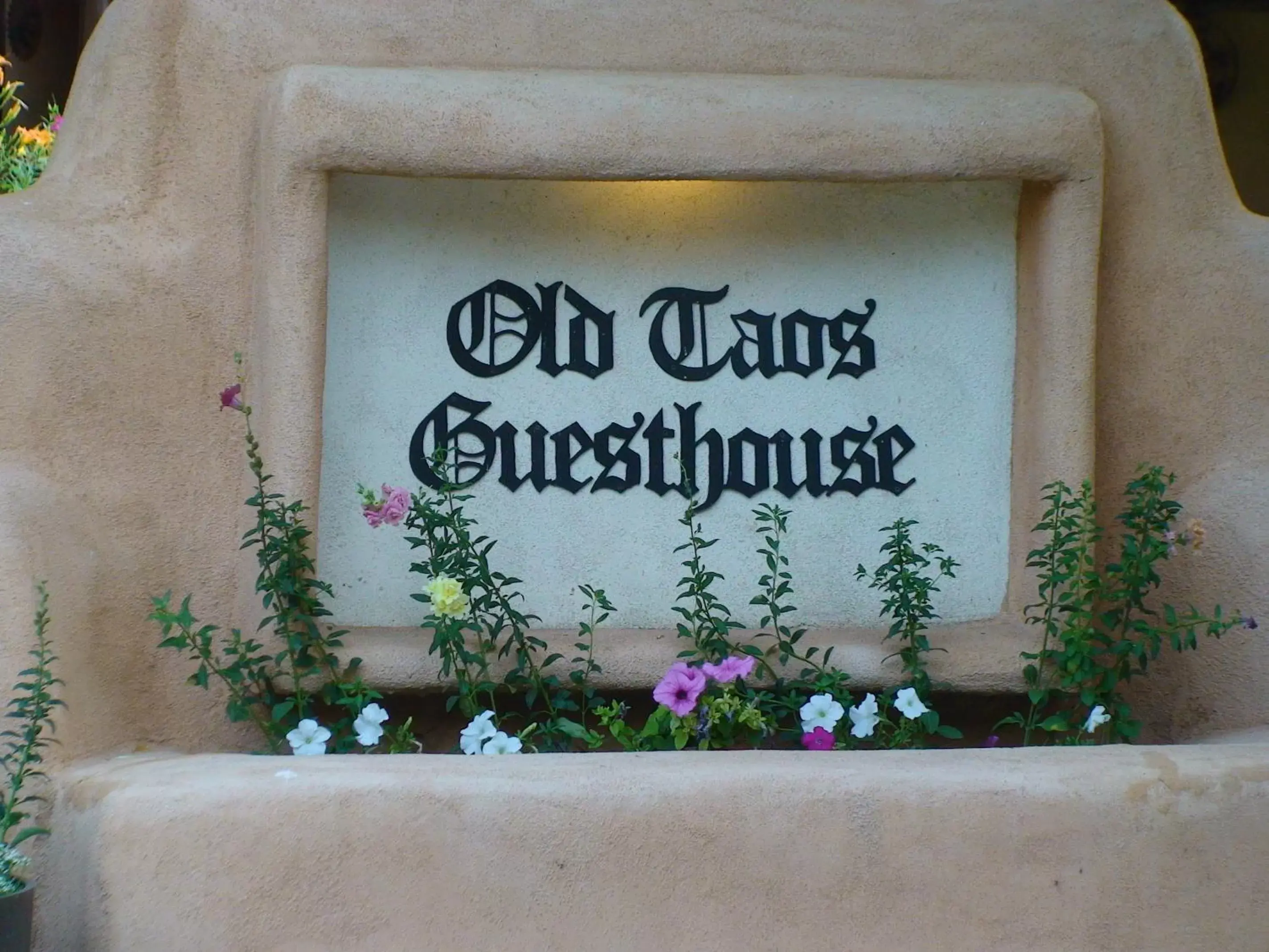 Logo/Certificate/Sign in Old Taos Guesthouse B&B