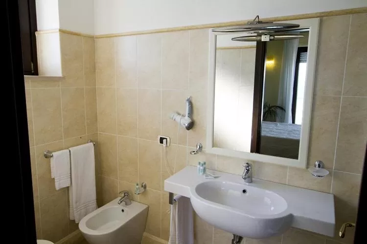 Bathroom in Pescasubacquea