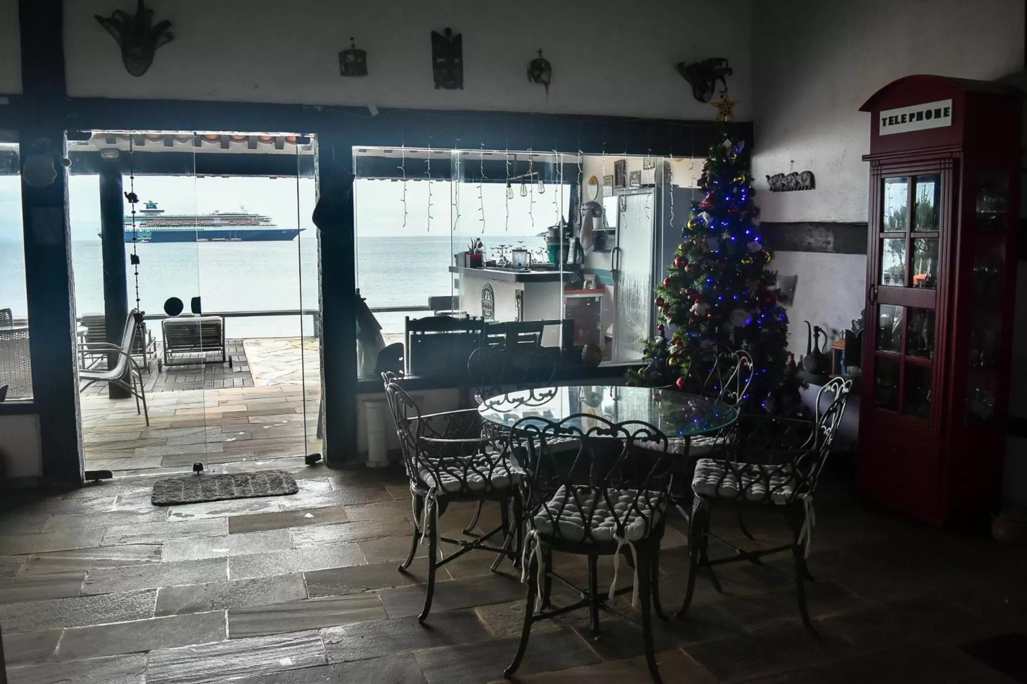 Property building in Vila Bela-Emília