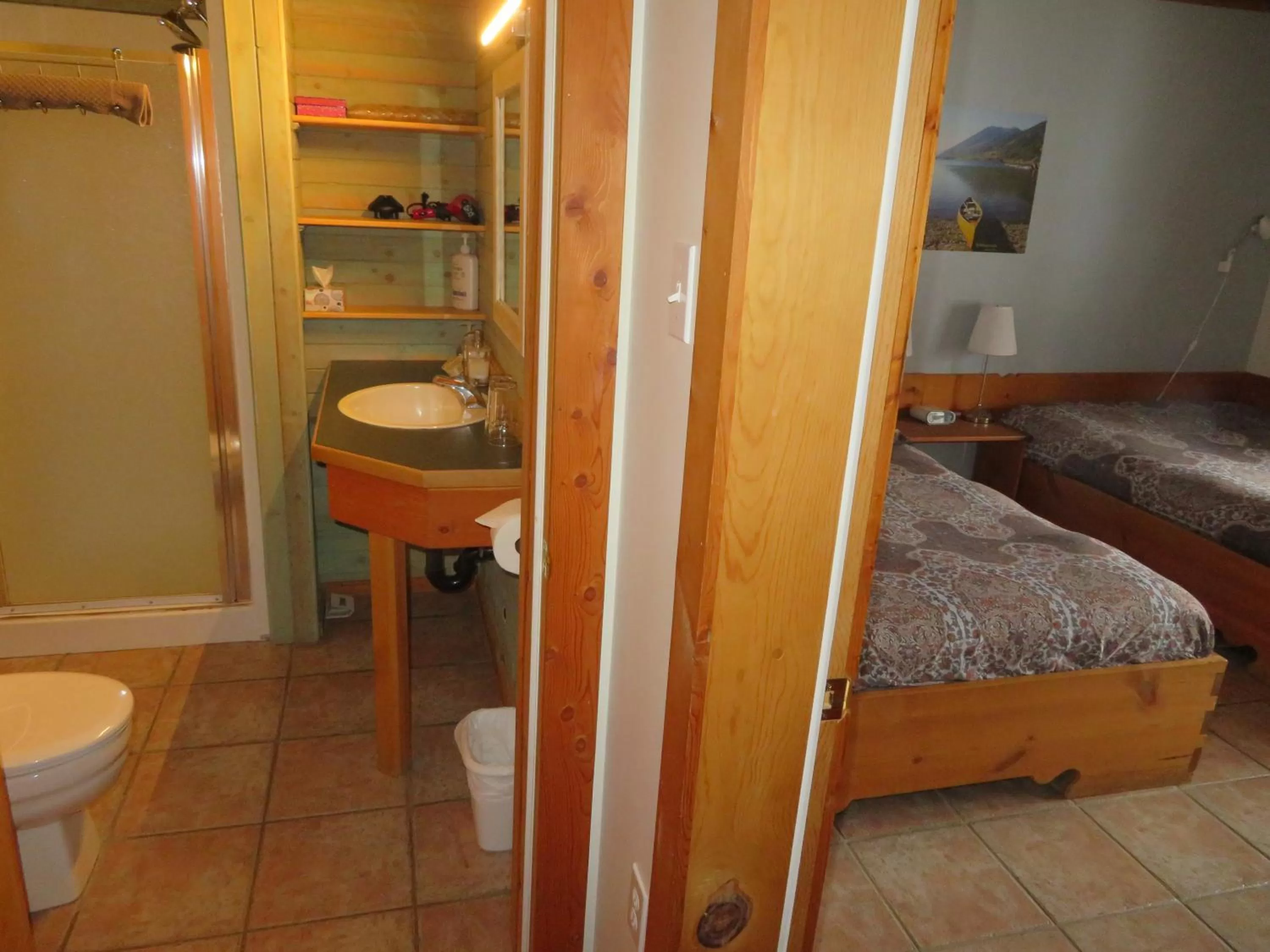 Bathroom in Alpenglow Bed and Breakfast