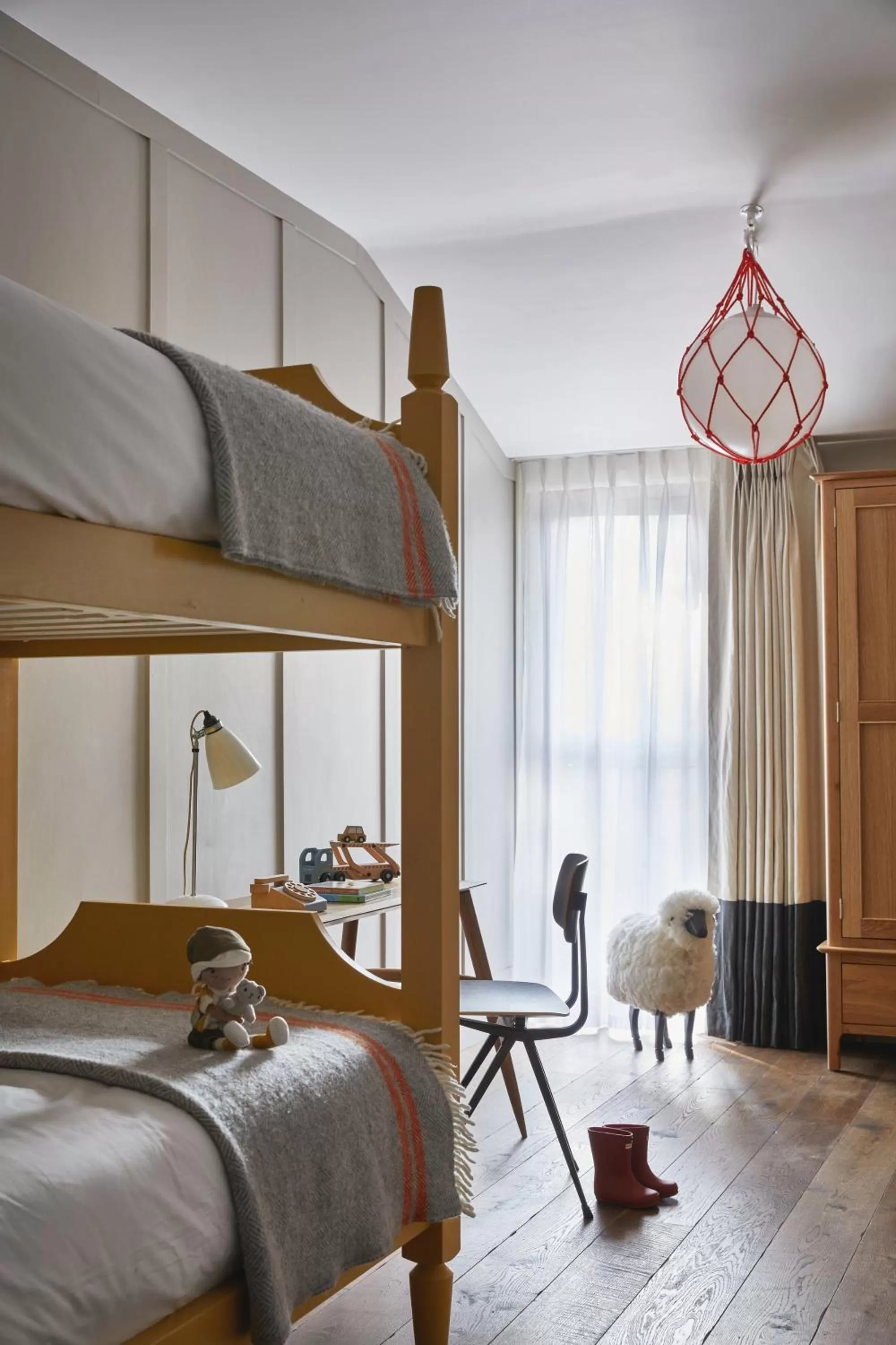 Bedroom, Bed in Fowey Hall Hotel