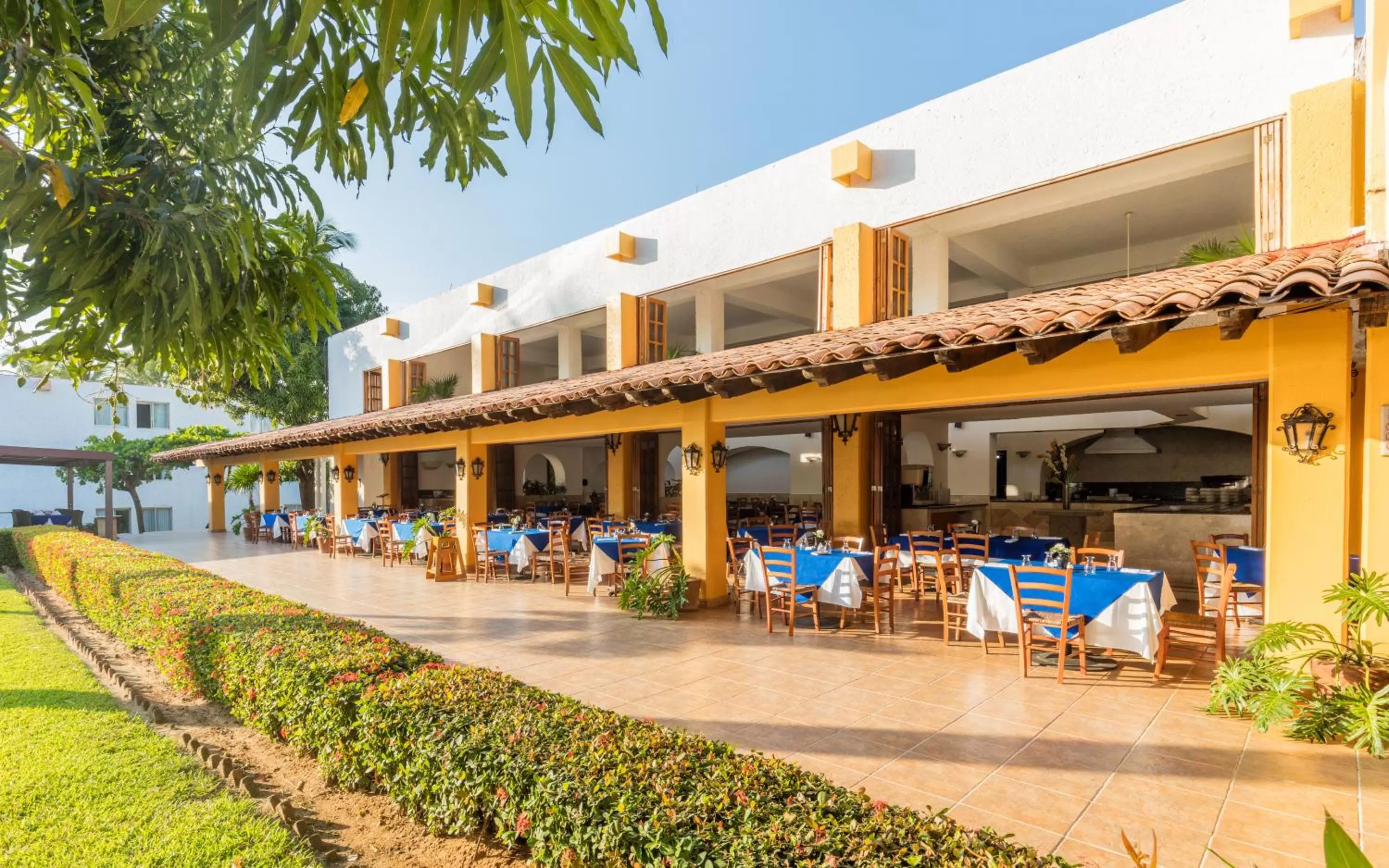 Restaurant/places to eat in Posada Real Puerto Escondido