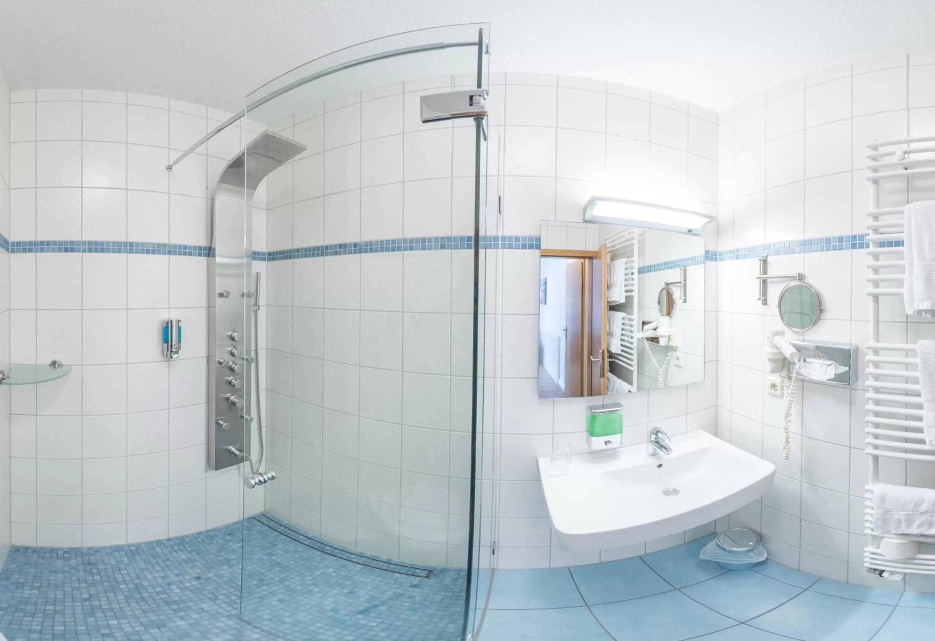 Decorative detail in Schäfers Hotel, Self-Check-in, Cafe und Bäcker am Hotel