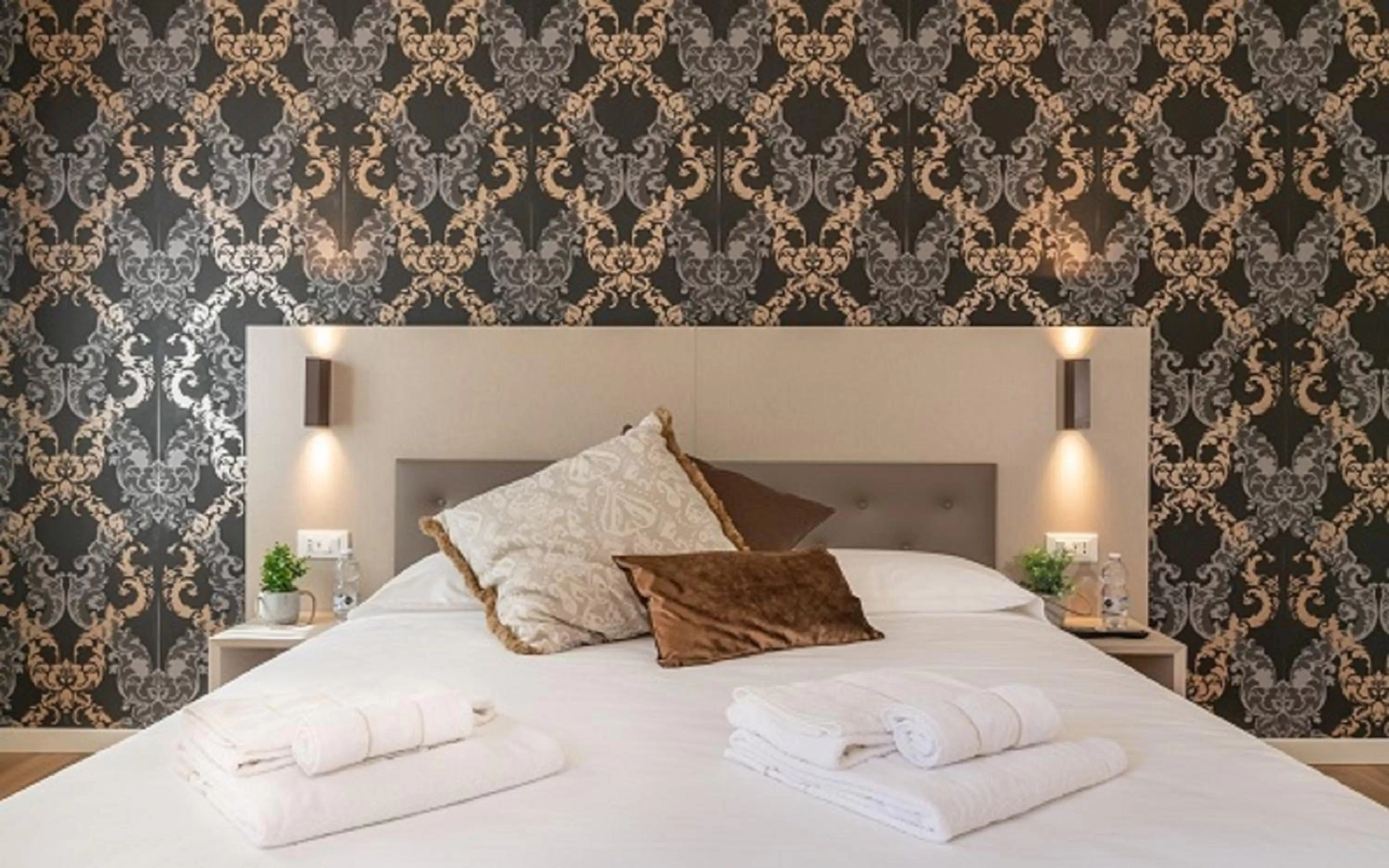 Bedroom, Bed in Hotel Grifoni