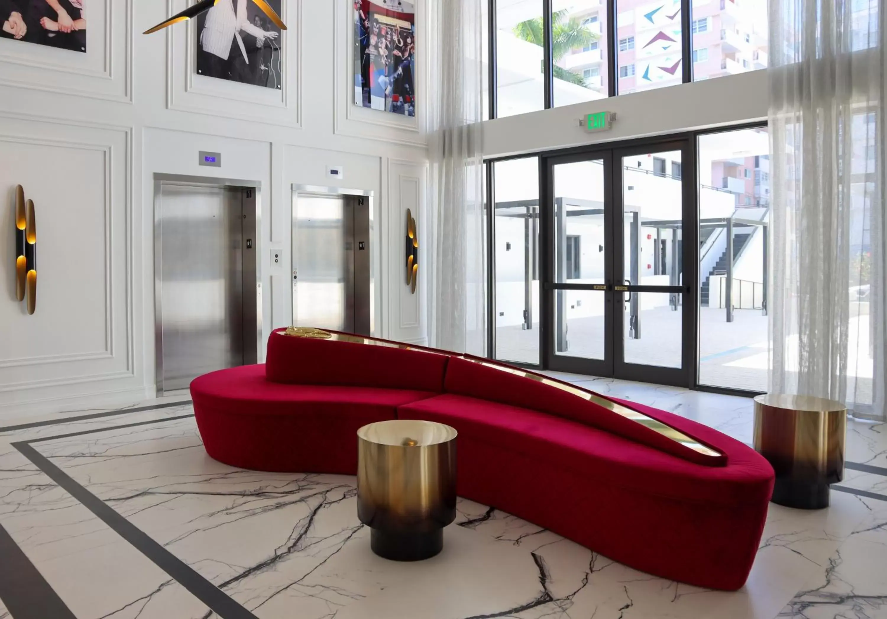 Lobby or reception, Lobby/Reception in Uma House by Yurbban South Beach