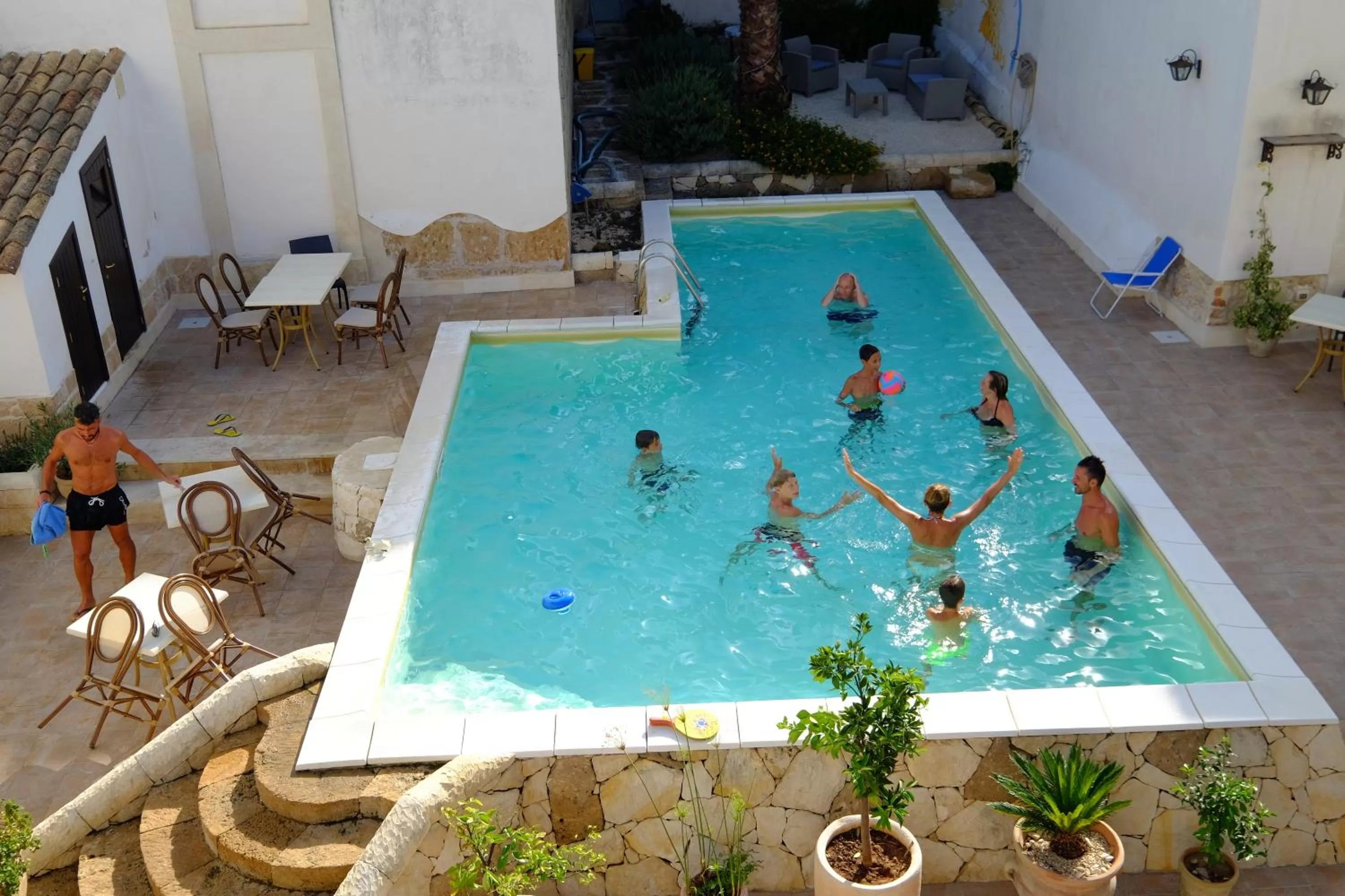 Swimming pool in Morfeo Charming Rooms & Relax