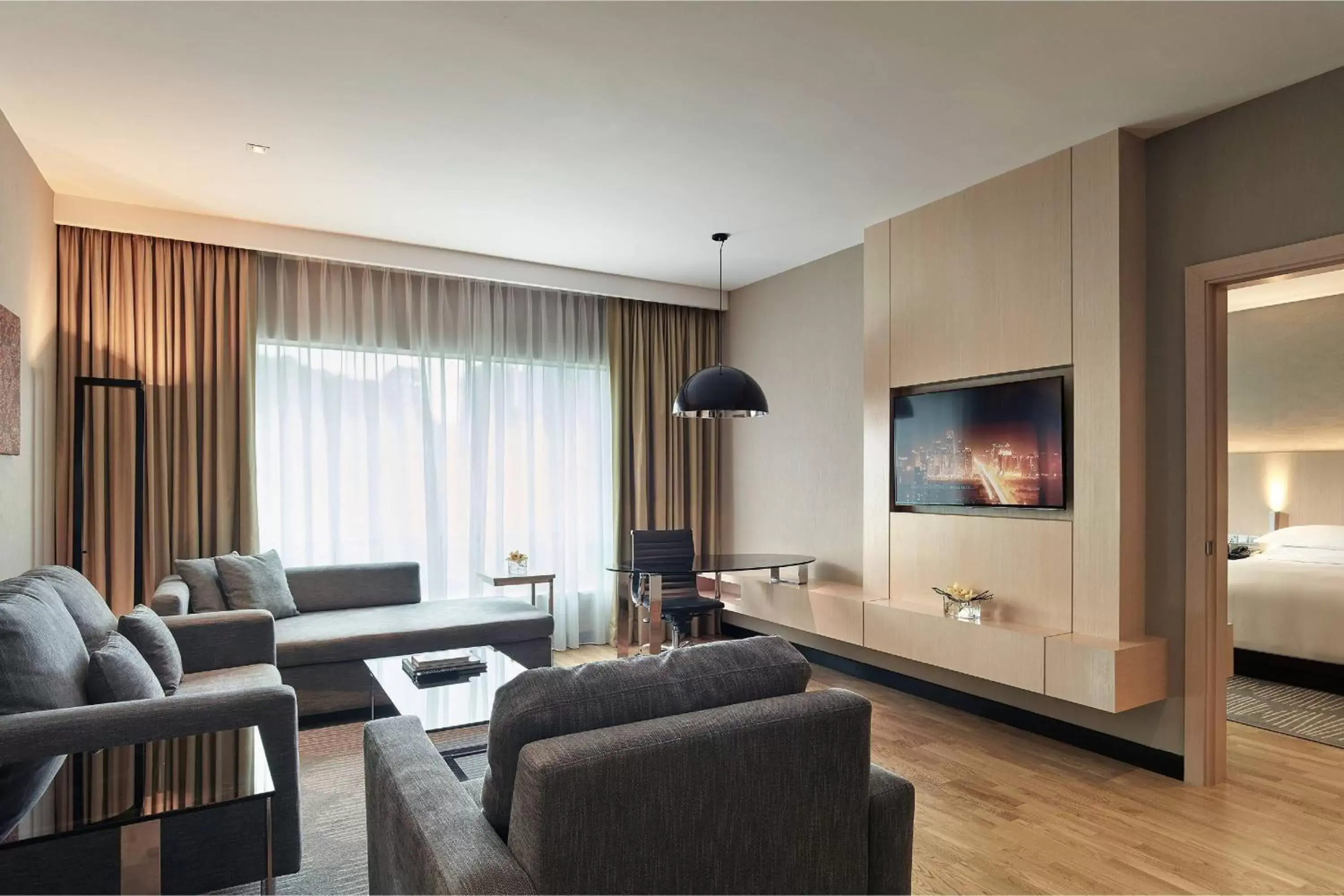 Living room, Seating Area in Renaissance Kuala Lumpur Hotel & Convention Centre