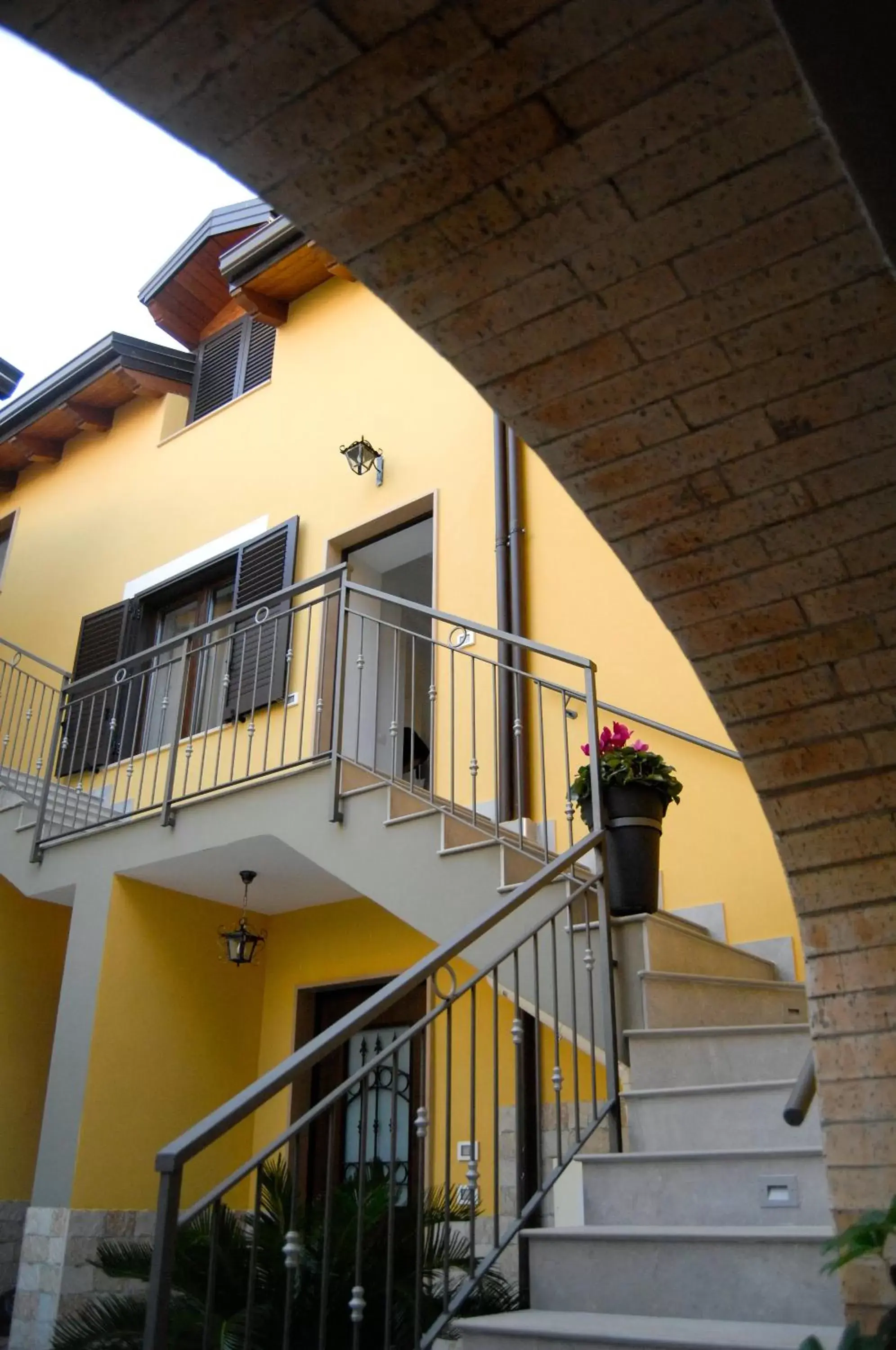 Property building, Balcony/Terrace in B&B Al Vicoletto