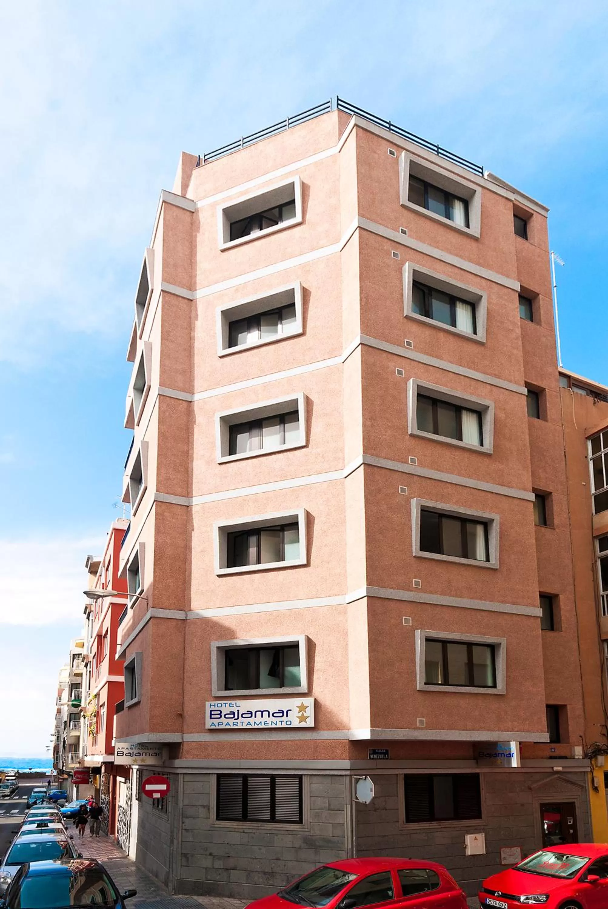 Property building in Hotel Apartamento Bajamar