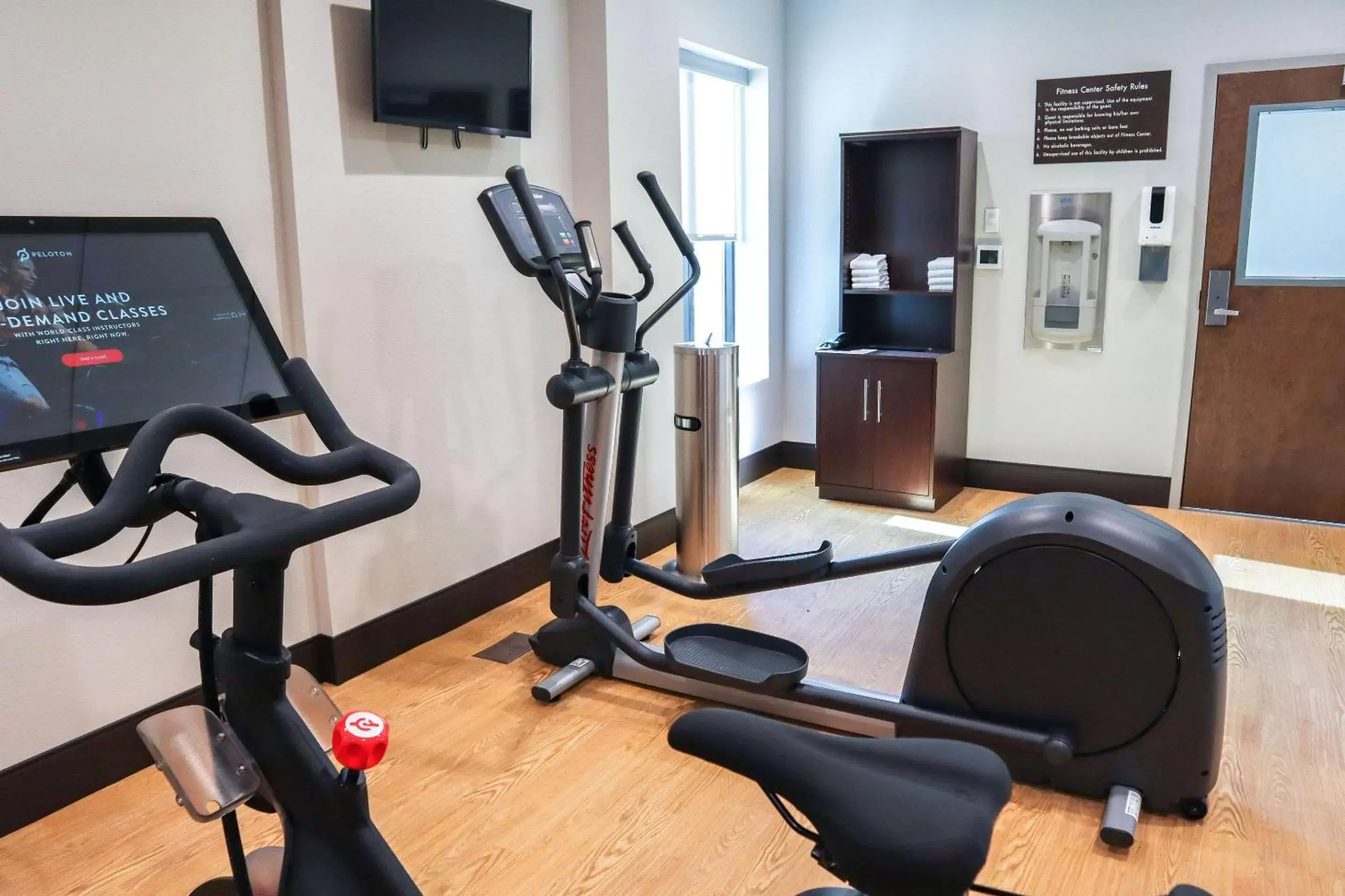 Fitness centre/facilities, Fitness Center/Facilities in Comfort Suites Gainesville Near University