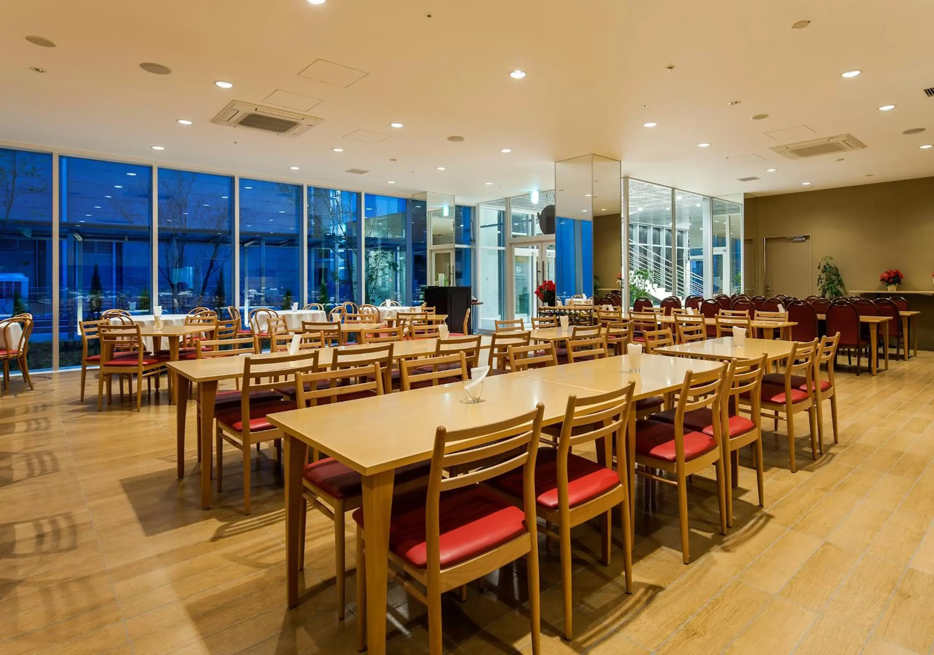 Restaurant/Places to Eat in Daiwa Roynet Hotel Numazu