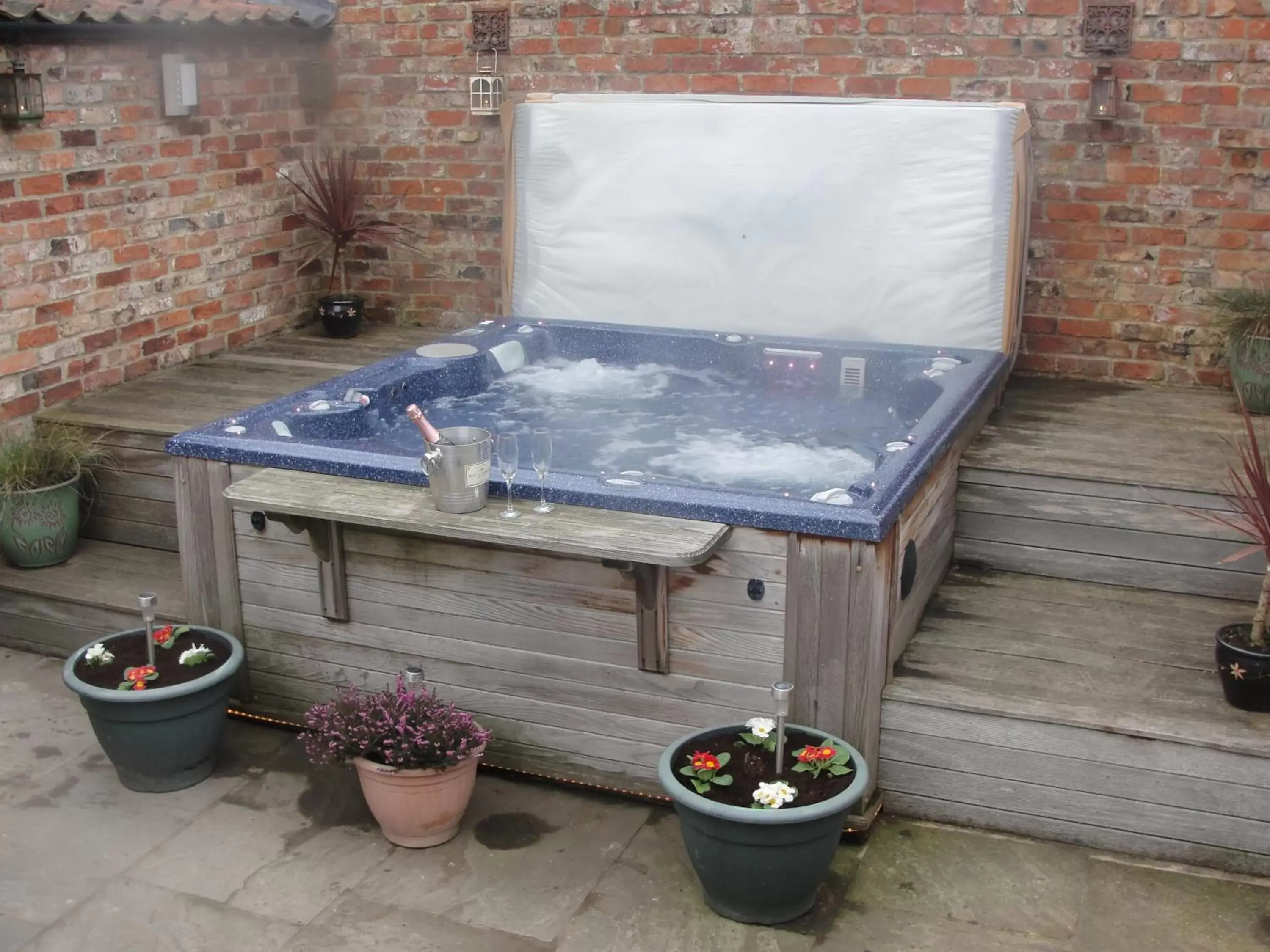 Hot Tub in Newsham Grange Farm