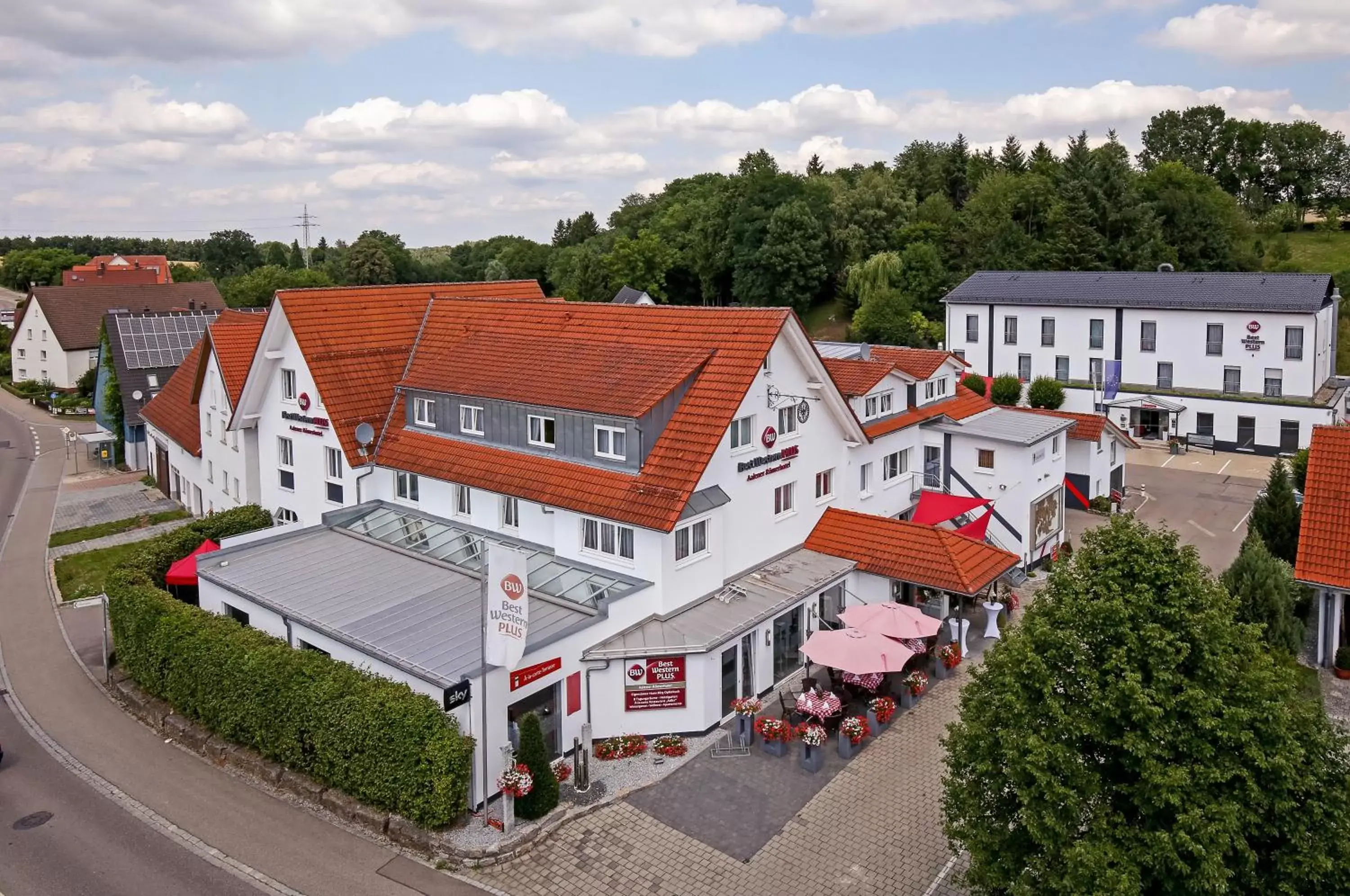 Property building, Bird's-eye View in BEST WESTERN PLUS Aalener Römerhotel a.W.L.