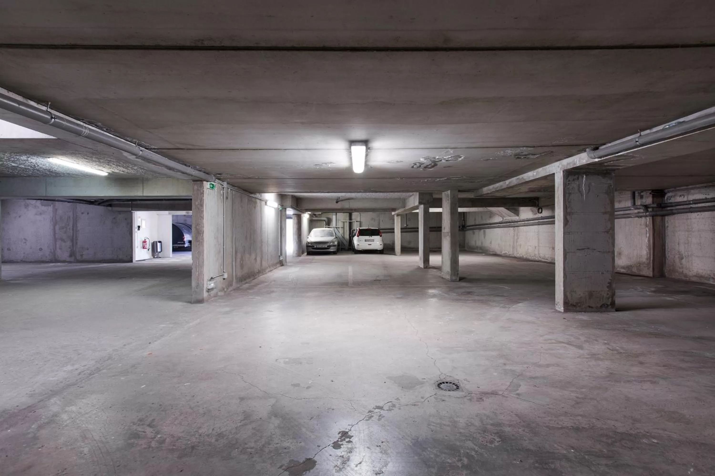 Parking in Enzo Hotels Nancy Frouard by Kyriad Direct