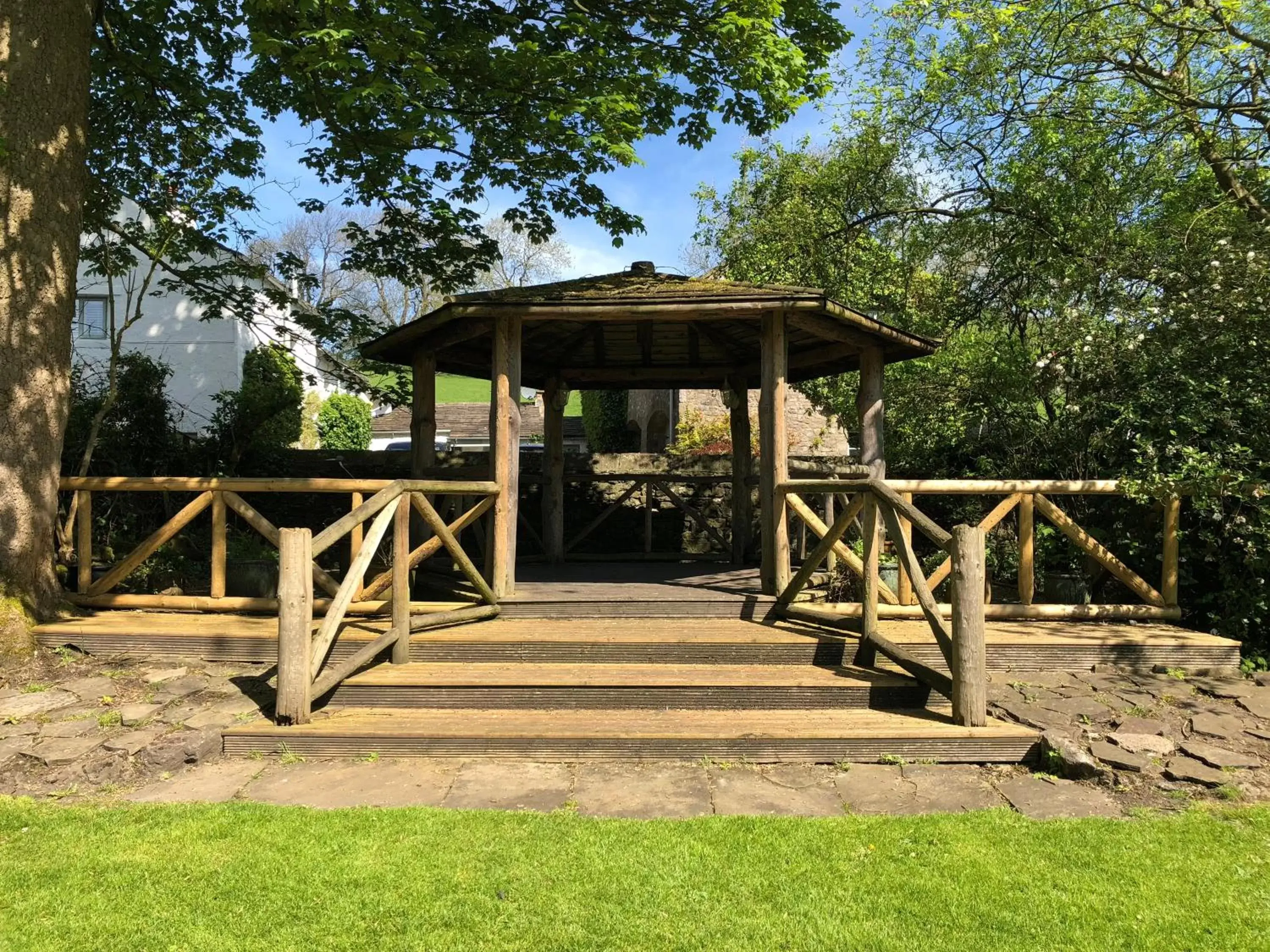 Garden in Calf's Head Hotel