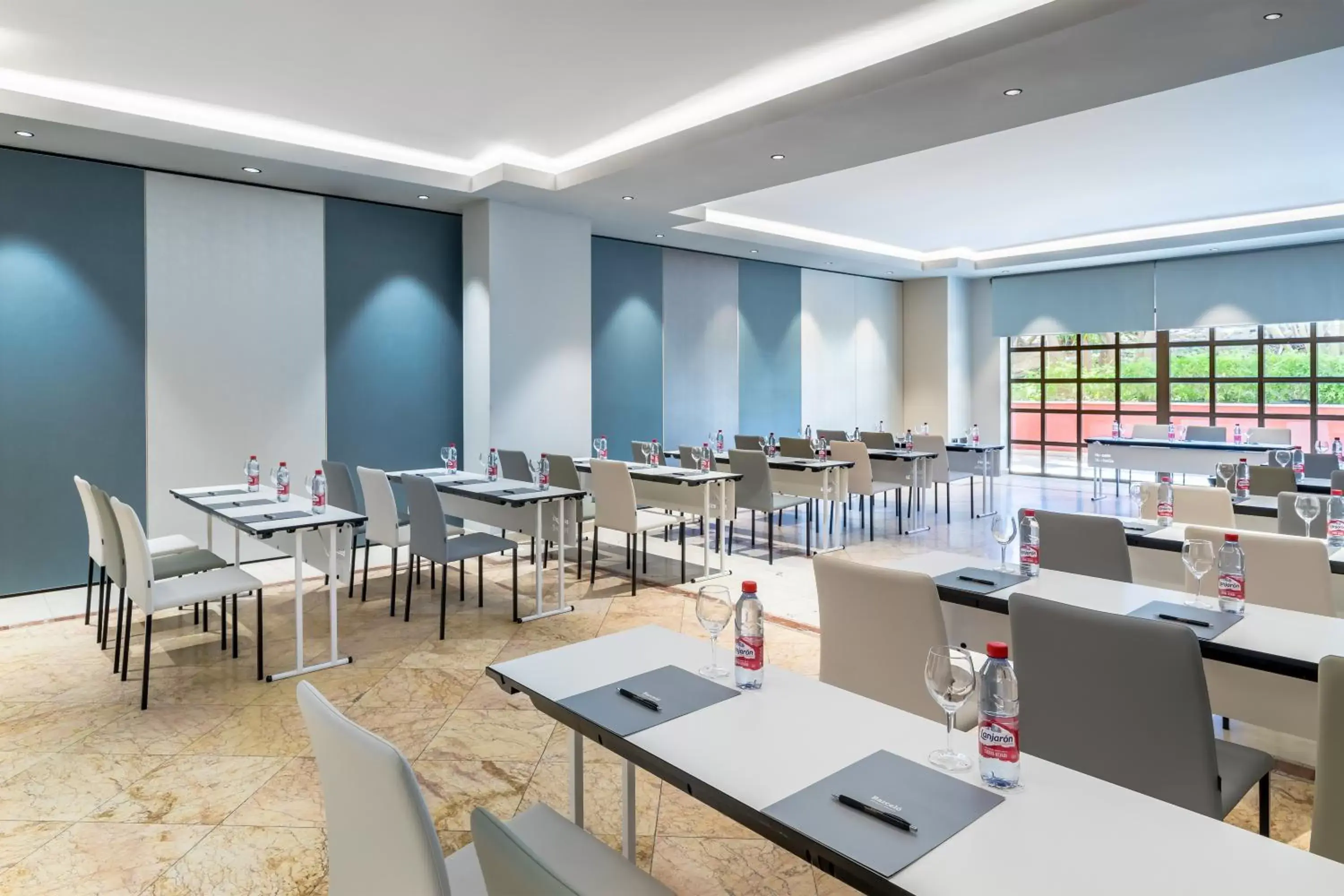 Meeting/conference room, Restaurant/Places to Eat in Barceló Marbella