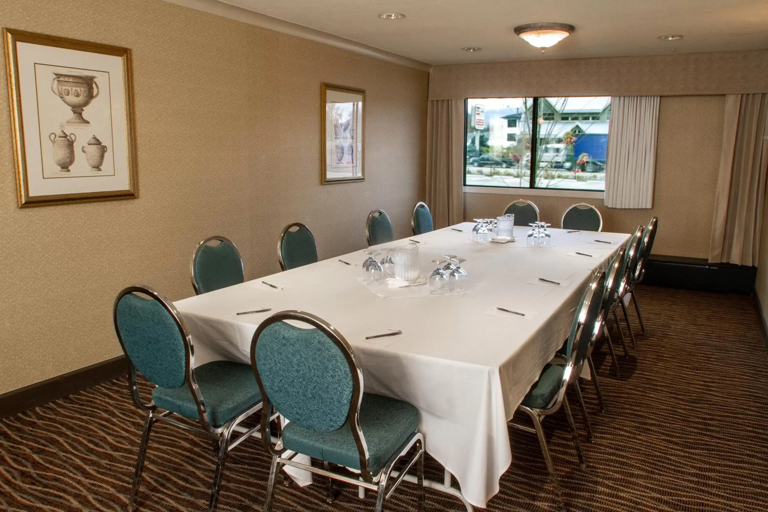 Meeting/conference room in Prestige Vernon Lodge