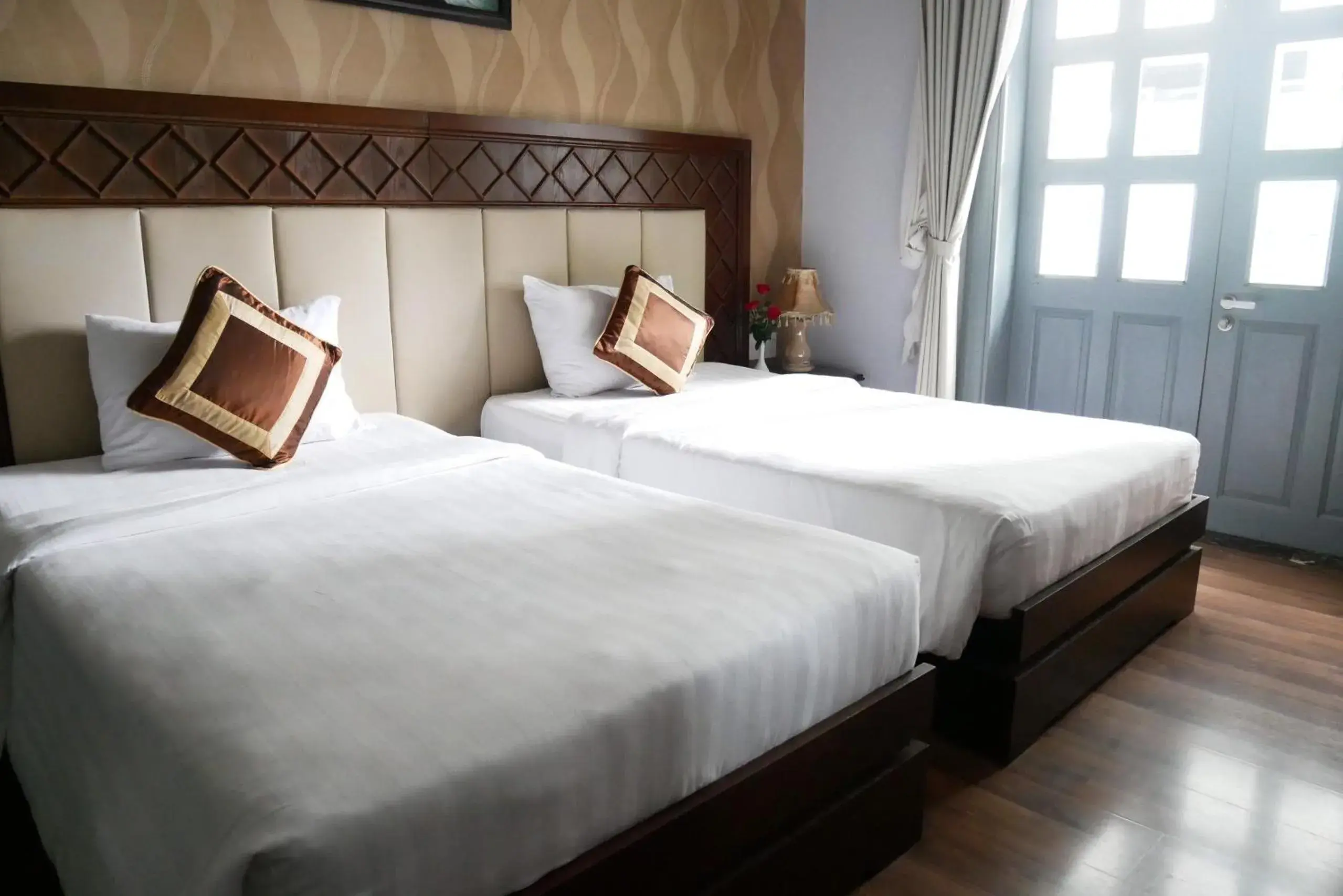 Bedroom, Bed in Rembrandt Hotel Nha Trang