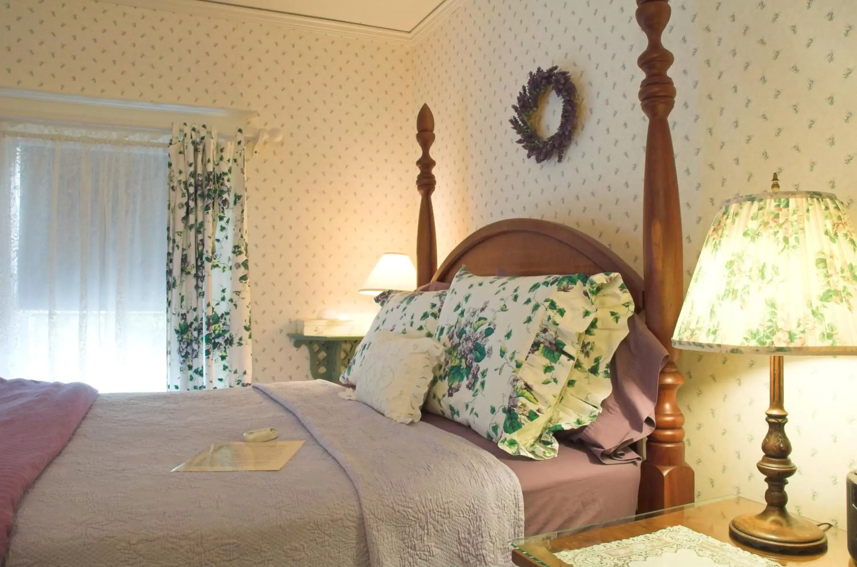 Bed in White Lace Inn