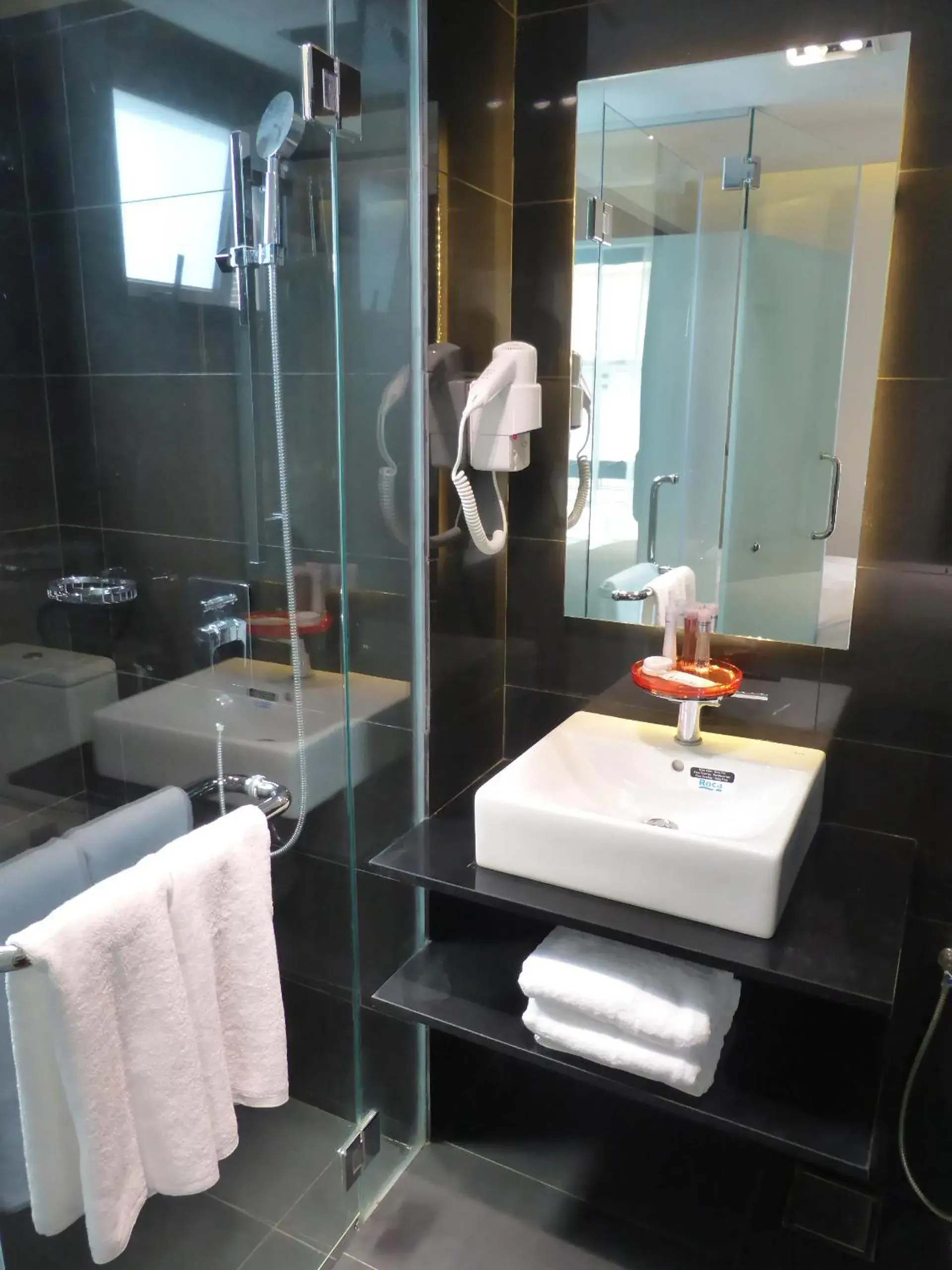 Bathroom in Melange Hotel Bukit Bintang