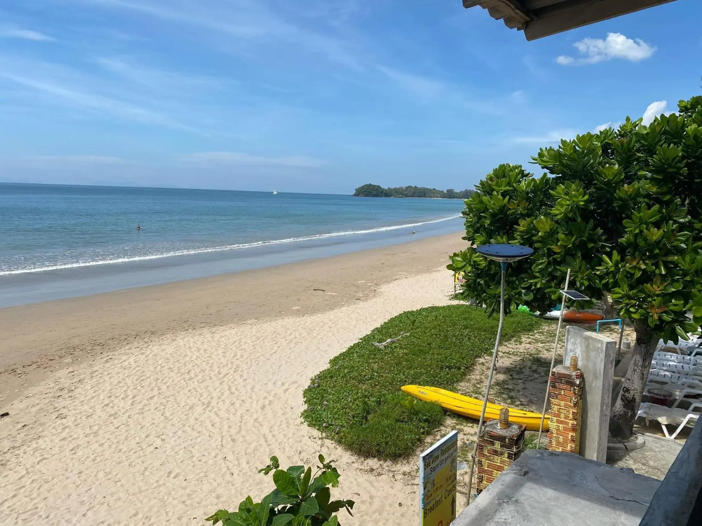 Beach in Lanta Garden Home (SHA Extra Plus)