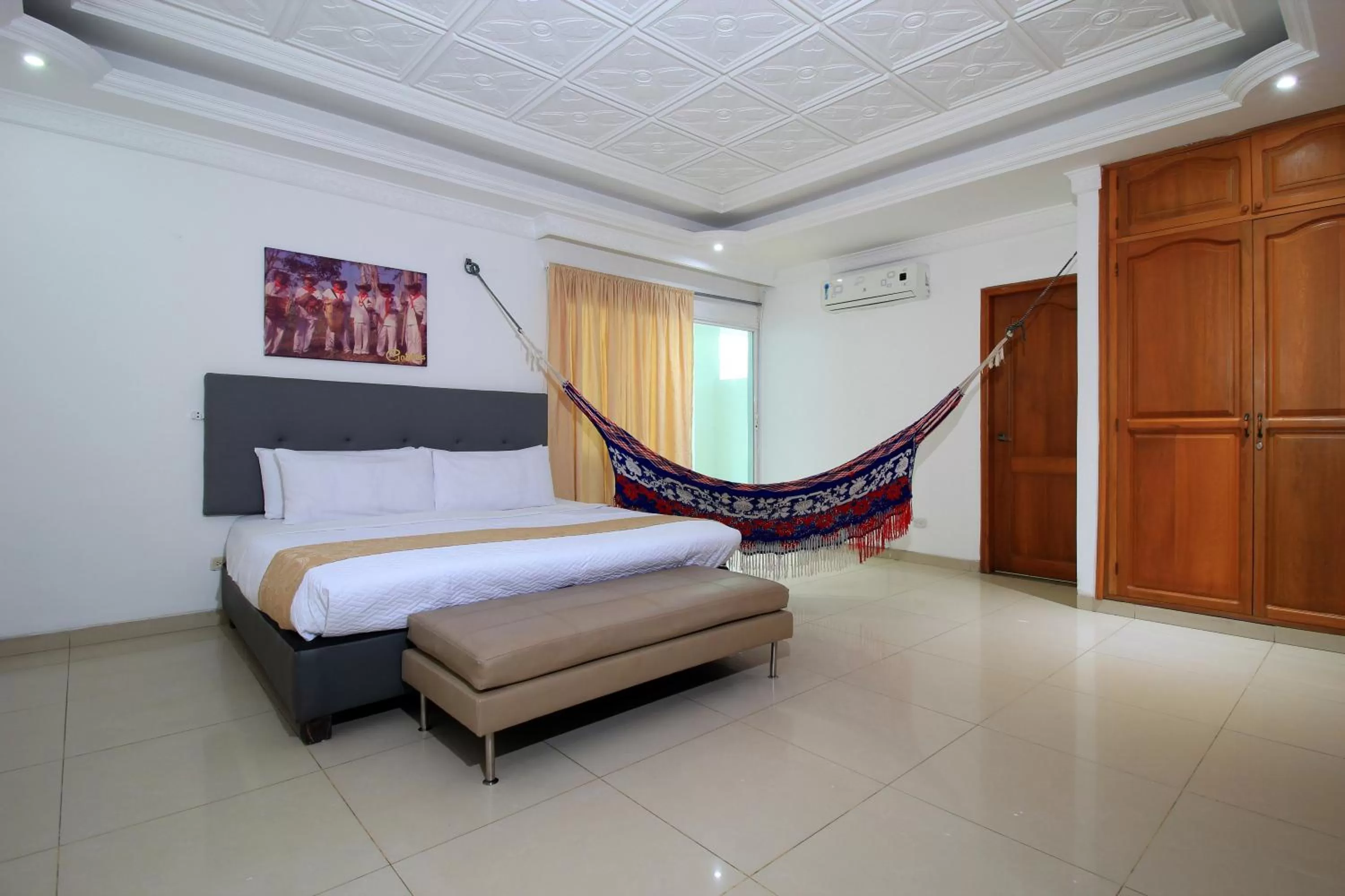 Bed in Hotel Abi Inn By GEH Suites