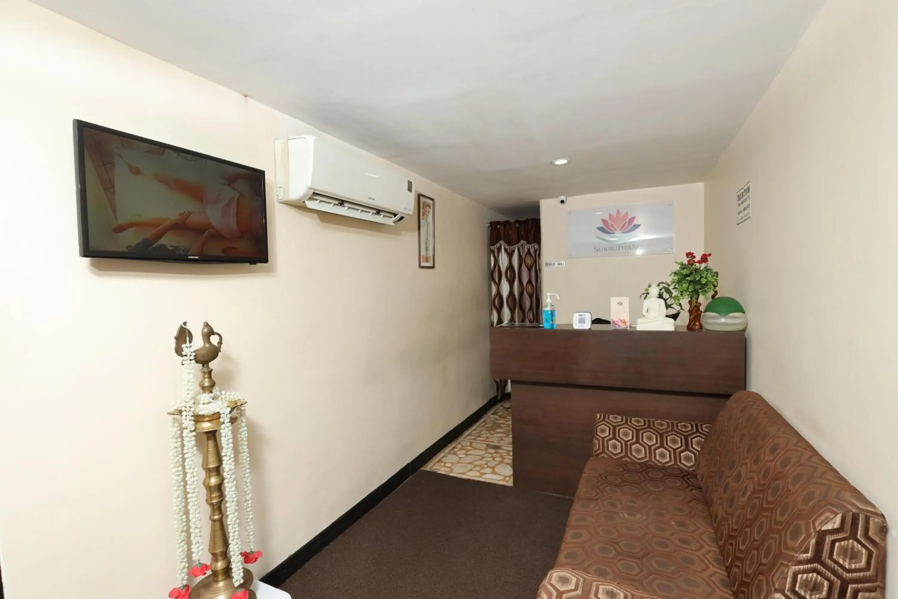 Spa and wellness centre/facilities, TV/Entertainment Center in Best Western Yuvraj