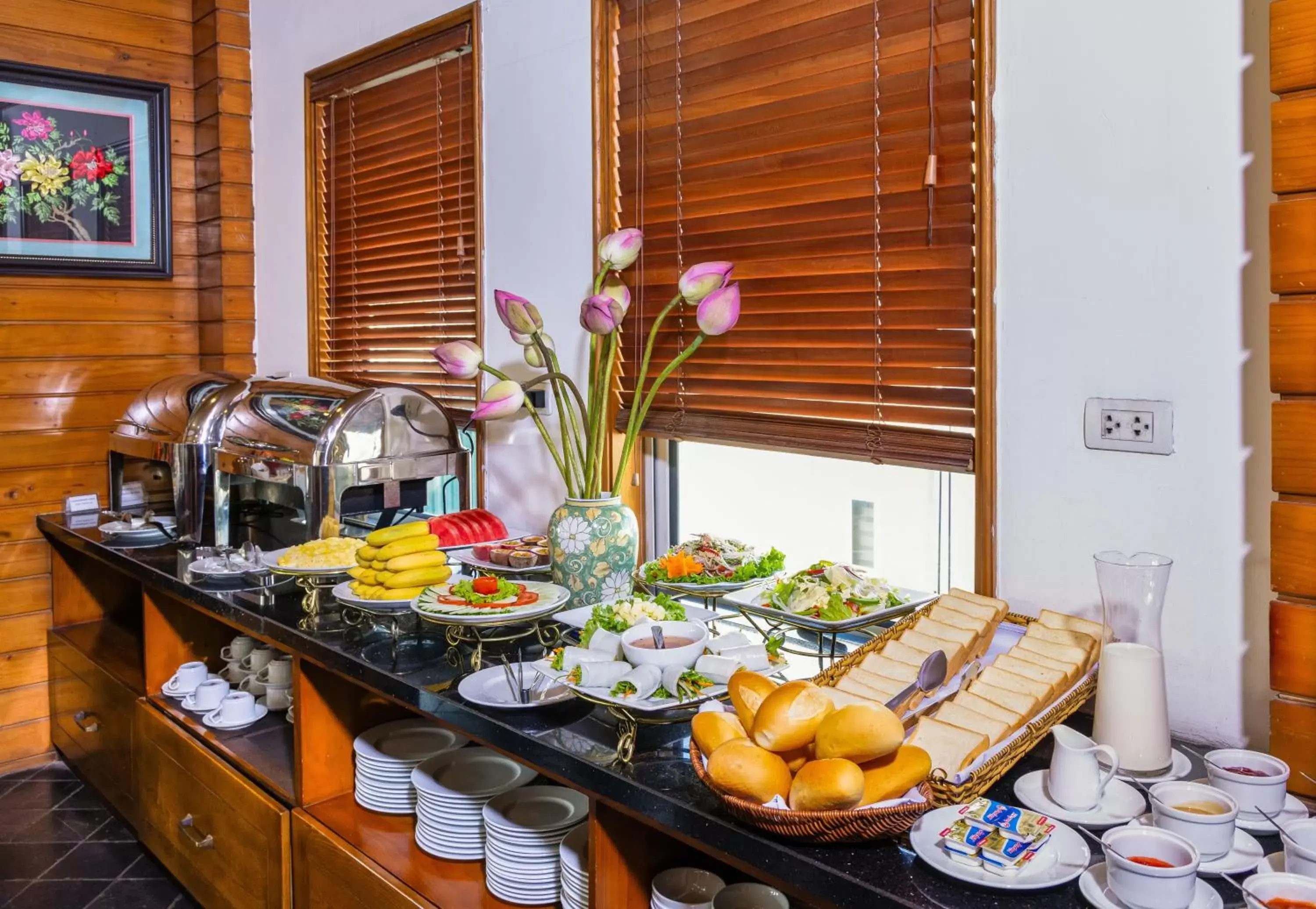 Buffet breakfast in Centre Point Hanoi Hotel Buffet breakfast in Centre Point Hanoi Hotel