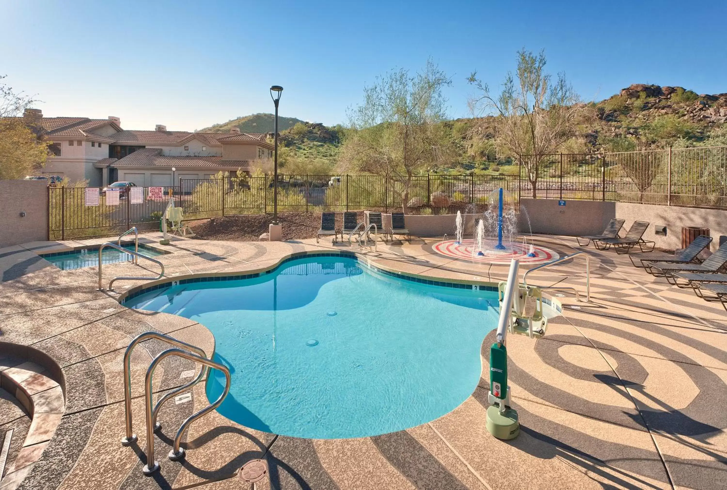 Swimming pool, Pool View in Raintree at Phoenix South Mountain Preserve