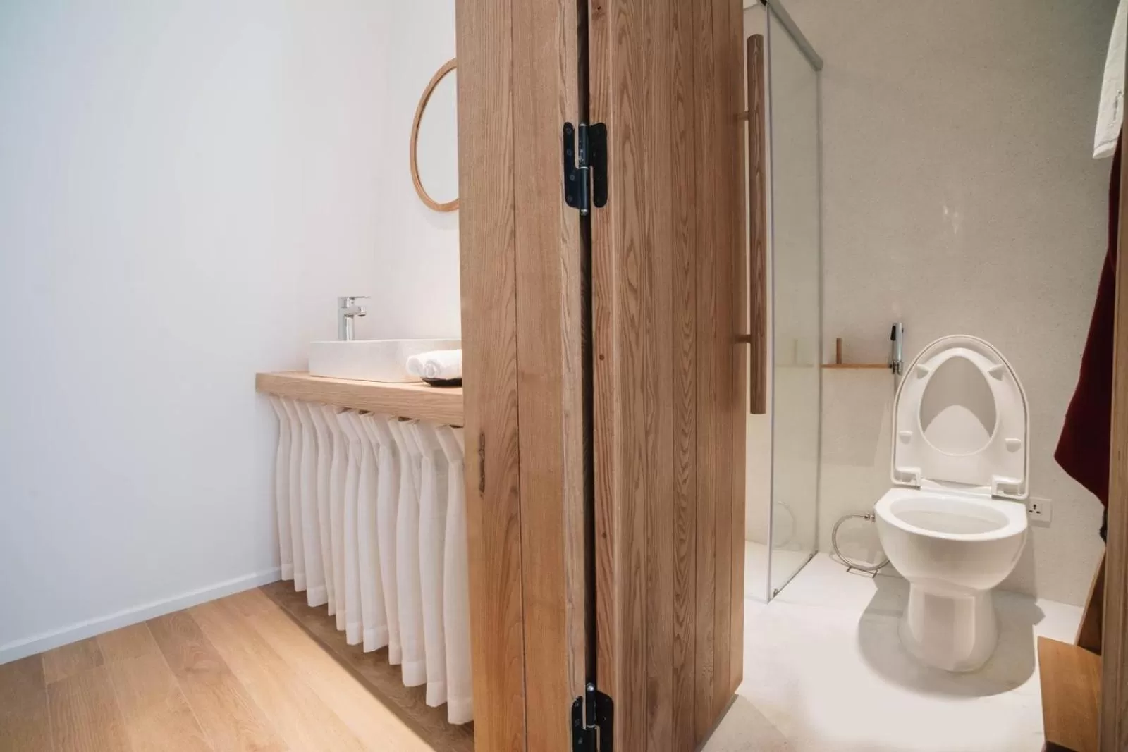 Bathroom in Mia Casa by Satori