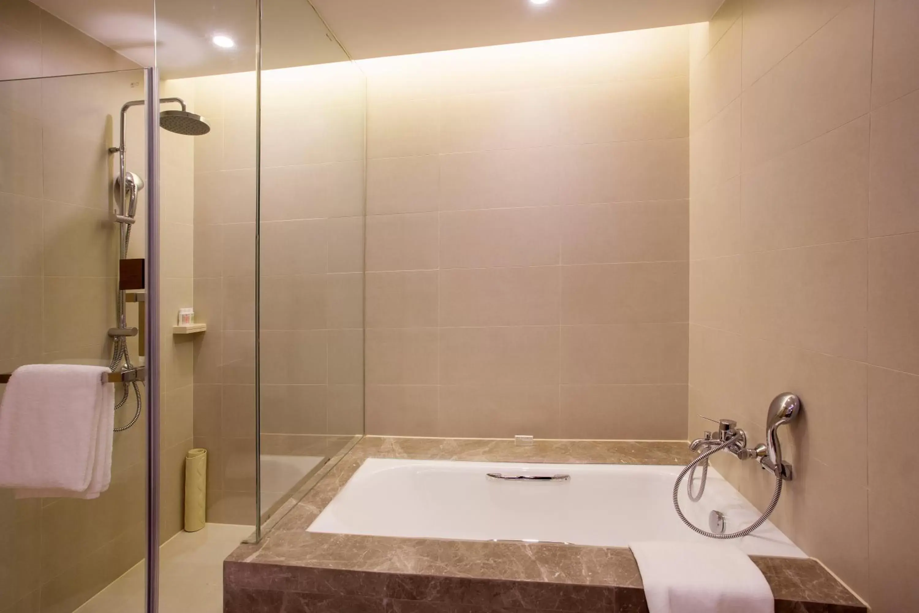 Two-Bedroom Deluxe - Twin in Fraser Place Tianjin Two-Bedroom Deluxe - Twin in Fraser Place Tianjin