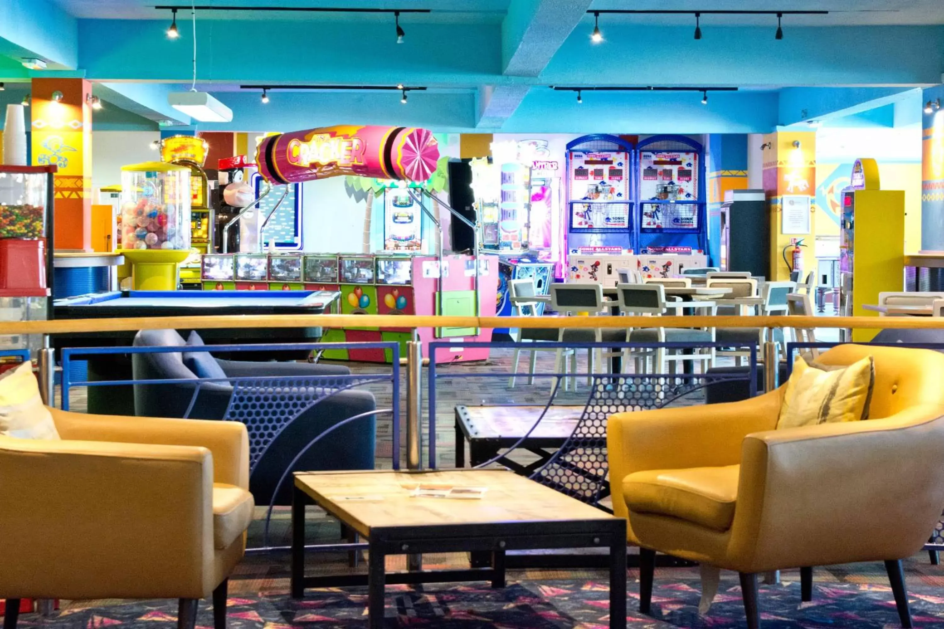 Game Room, Lounge/Bar in TLH Derwent Hotel - TLH Leisure, Entertainment and Spa Resort