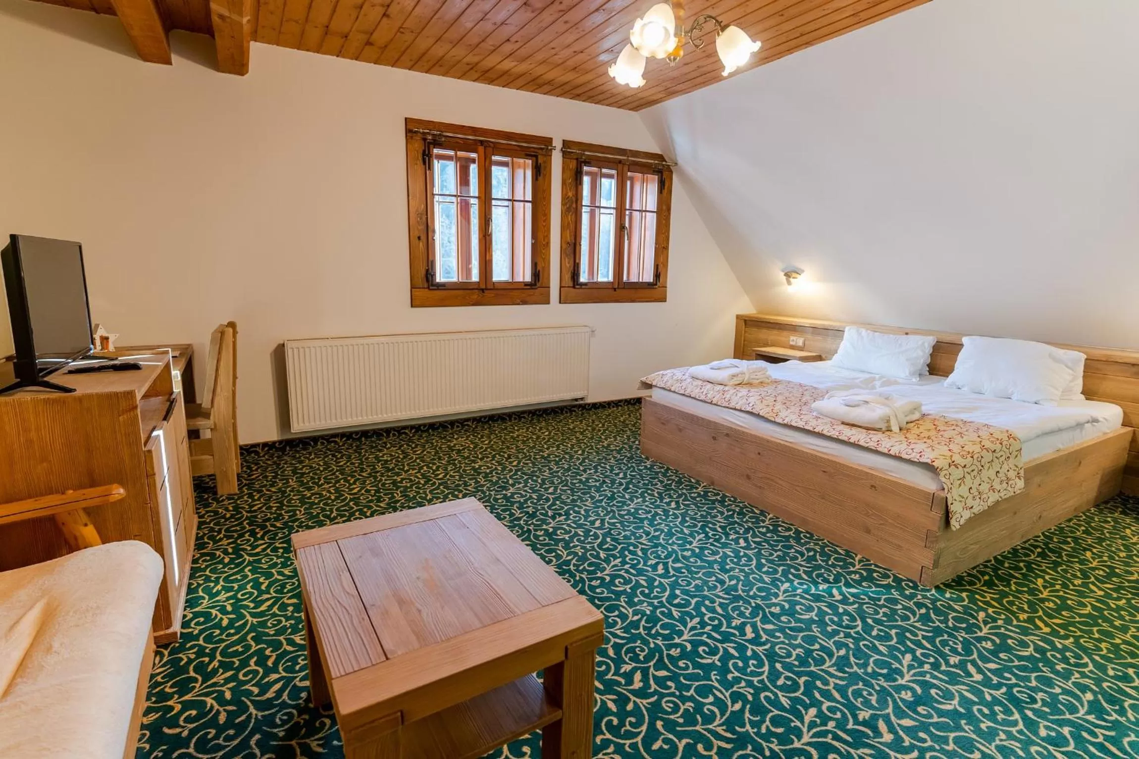 Photo of the whole room, Bed in Hotel Strachanovka - Jánska Koliba