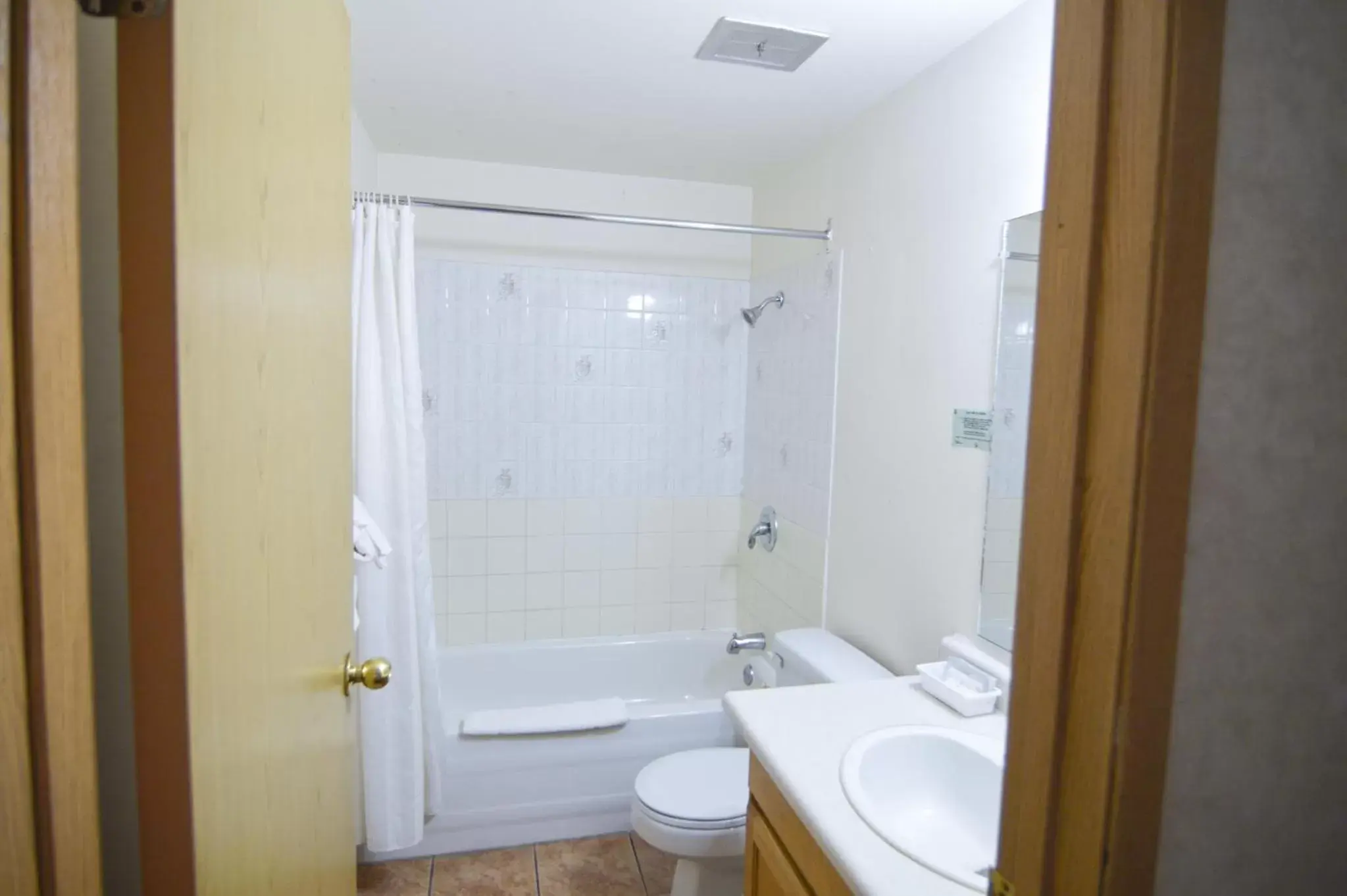 Bathroom in Shoreline Resort Condominiums