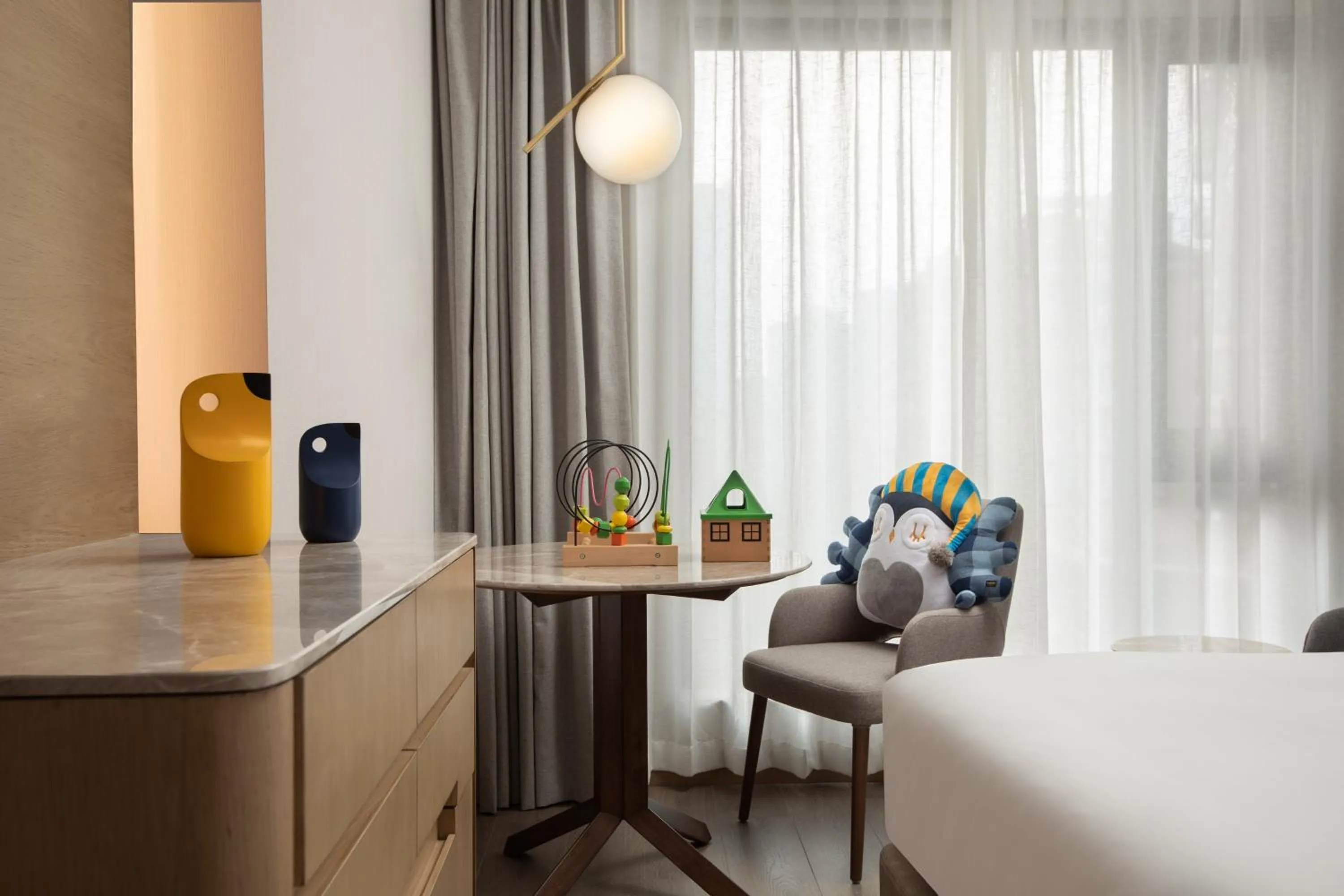 children, Bed in voco Nanjing Oriental Pearl