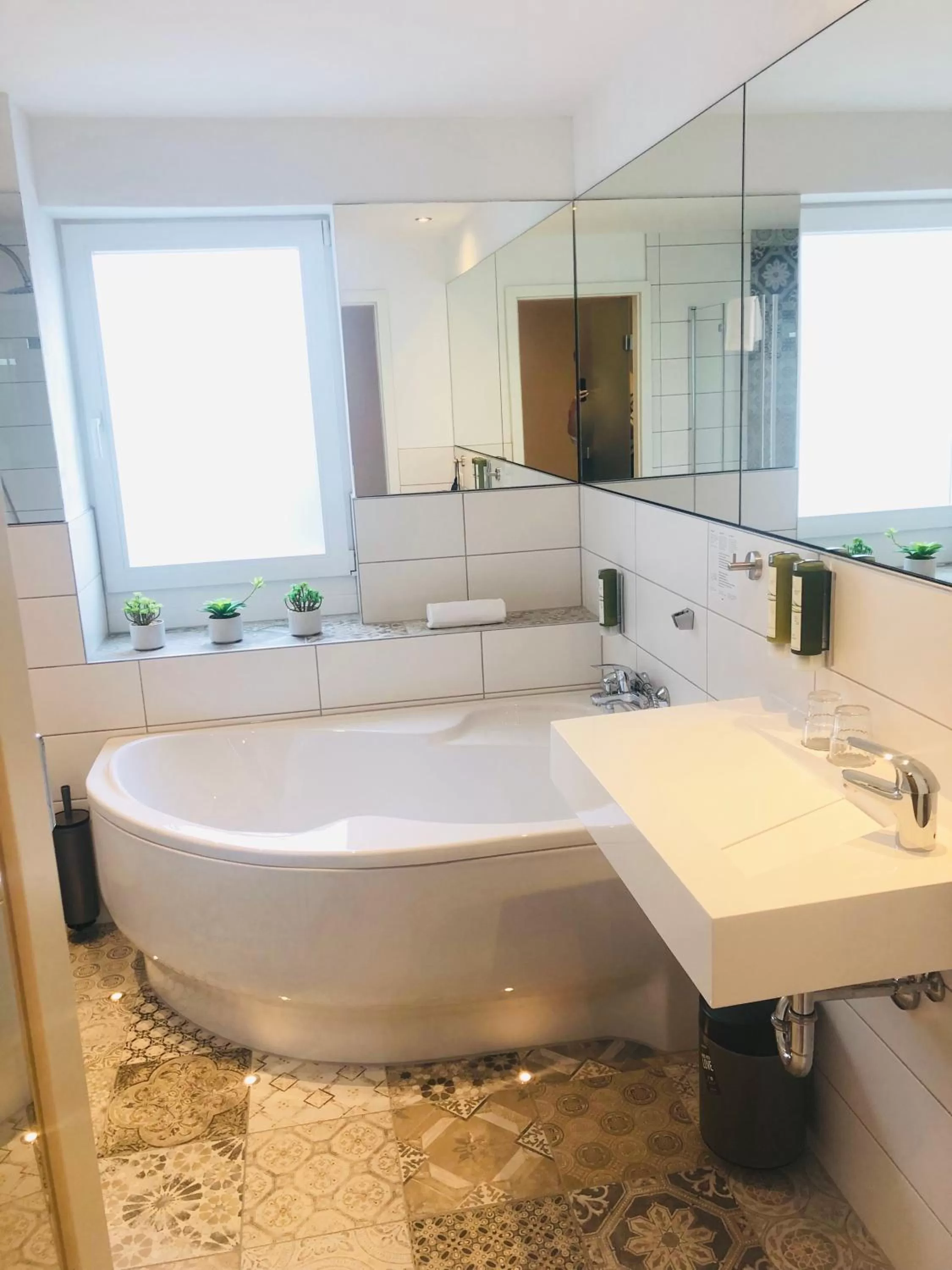 Bathroom in Hotel am Schloss