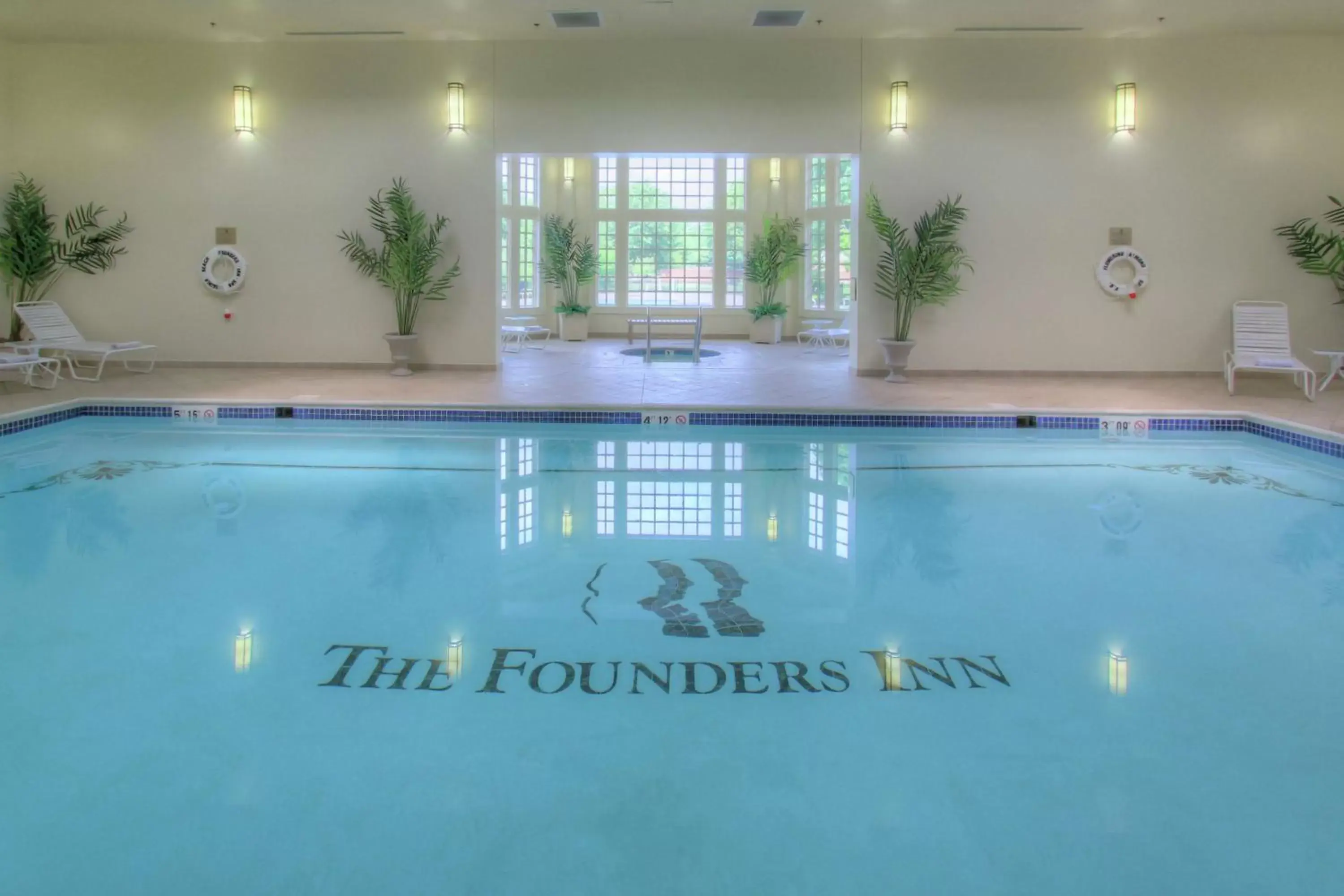 Swimming Pool in The Founders Inn & Spa Tapestry Collection By Hilton