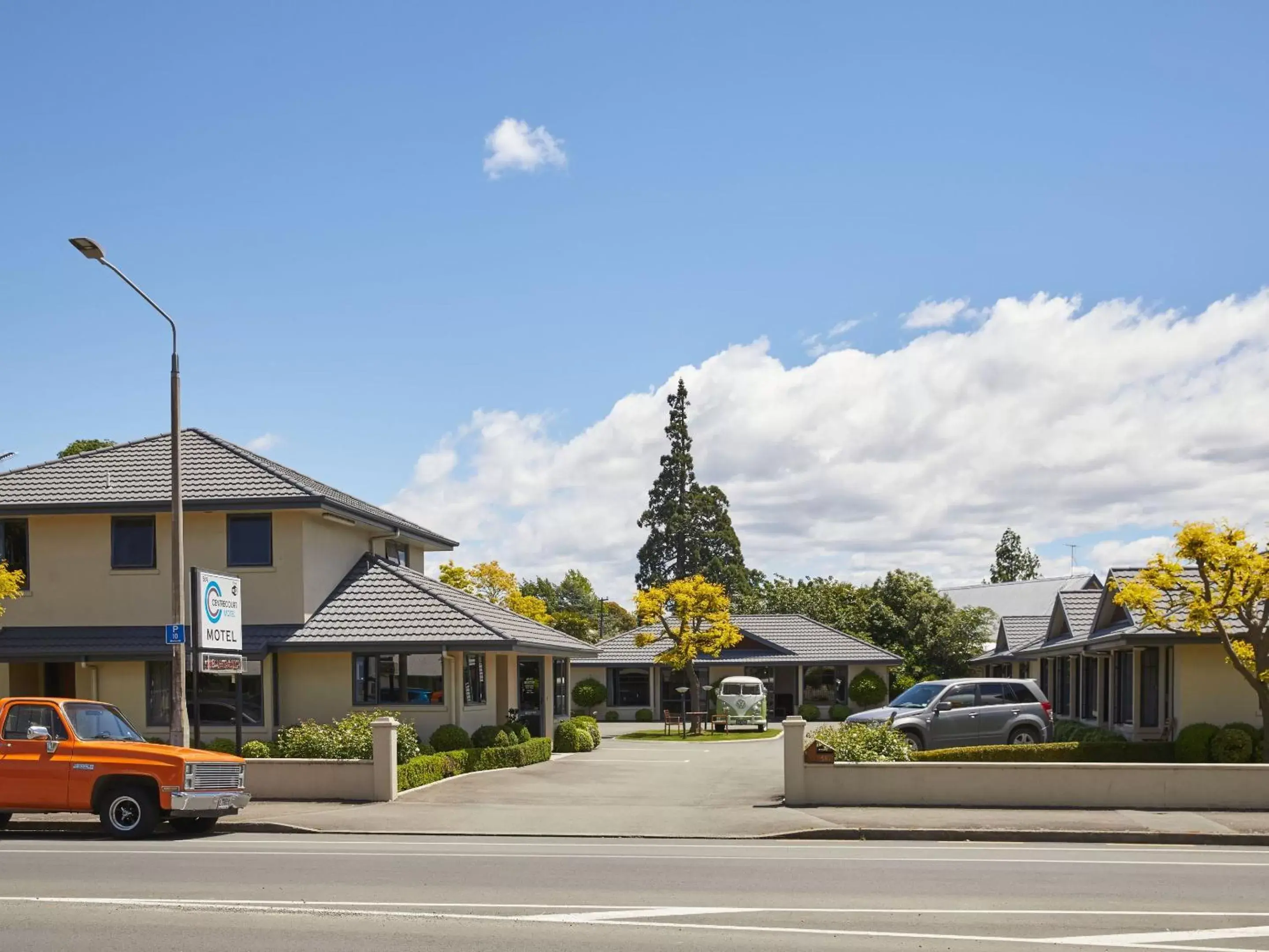 Property Building in Centre Court Motel