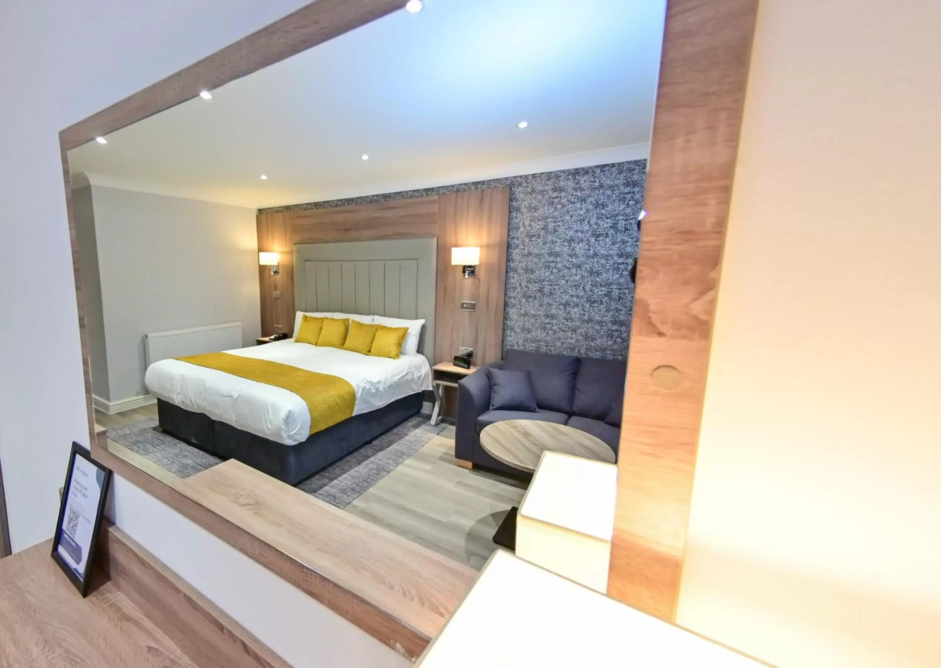 Bedroom, Bed in Best Western Heronston Hotel & Spa