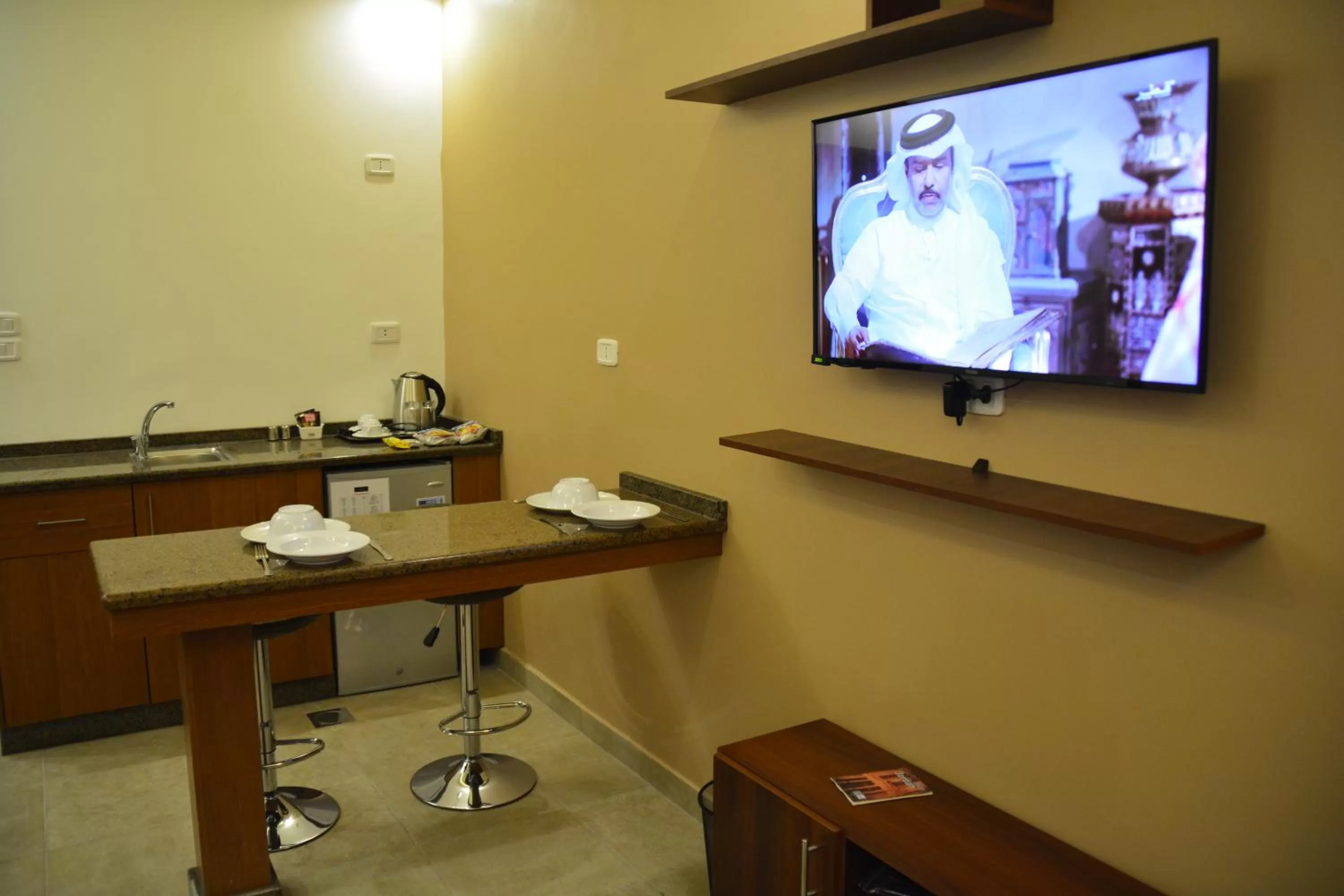 Communal lounge/ TV room in سما عمان للشقق الفندقية Sama Amman Hotel Apartments